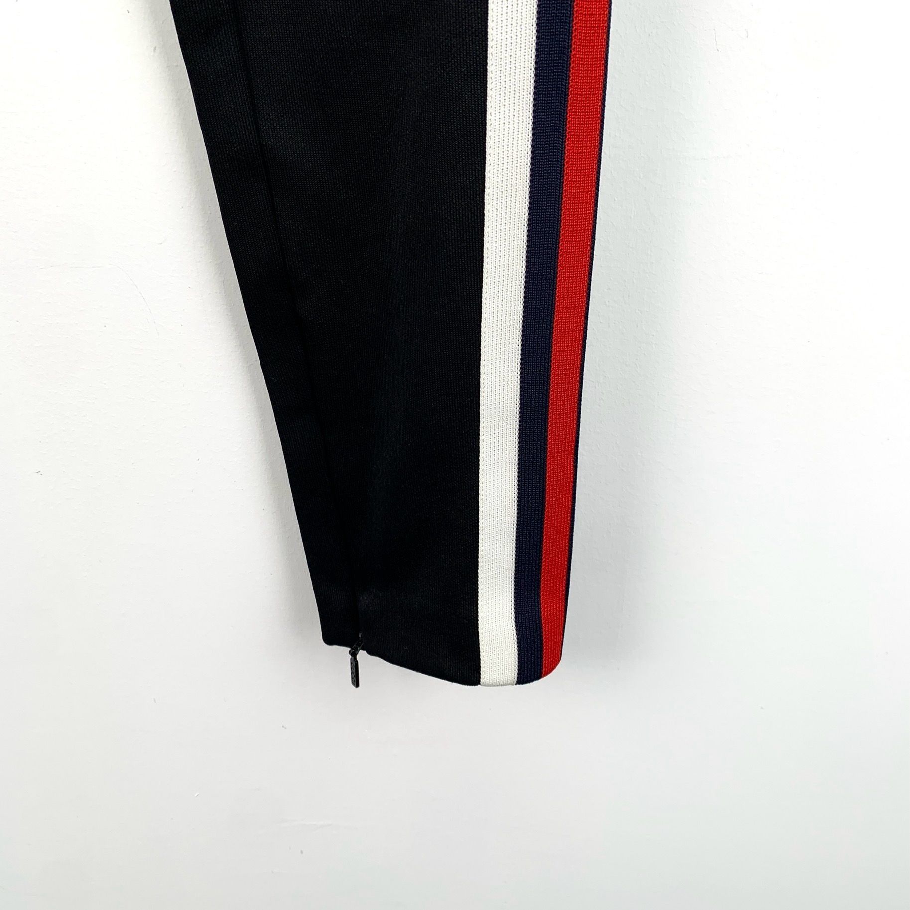 Gucci Gucci Black Side Striped Casual Pants With Red & White Strip Size 34" / US 12 / IT 48 - 5 Thumbnail