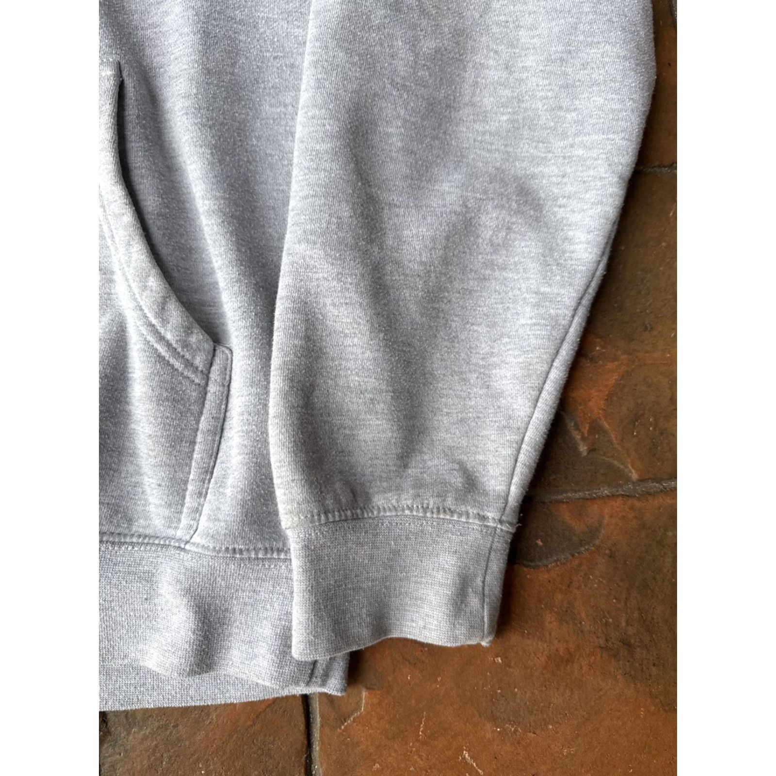 Saintwoods Saintwoods Embroidered Spell Out Hoodie Sweatshirt Small Gray Mens Hoodie"} Size US S / EU 44-46 / 1 - 6 Thumbnail