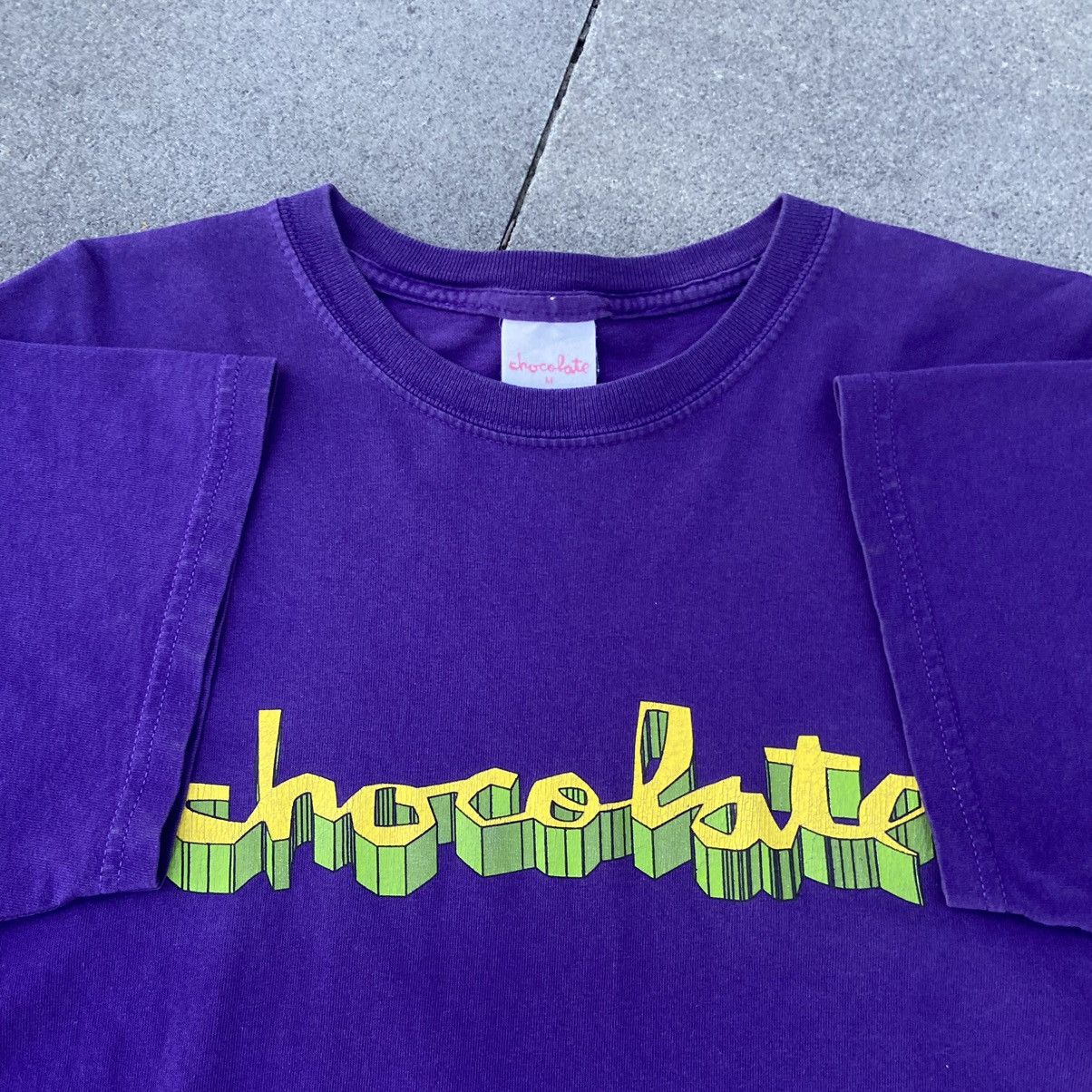 Chocolate 📌 Vintage Chocolate Skateboards Y2K T-Shirt Size US M / EU 48-50 / 2 - 1 Thumbnail