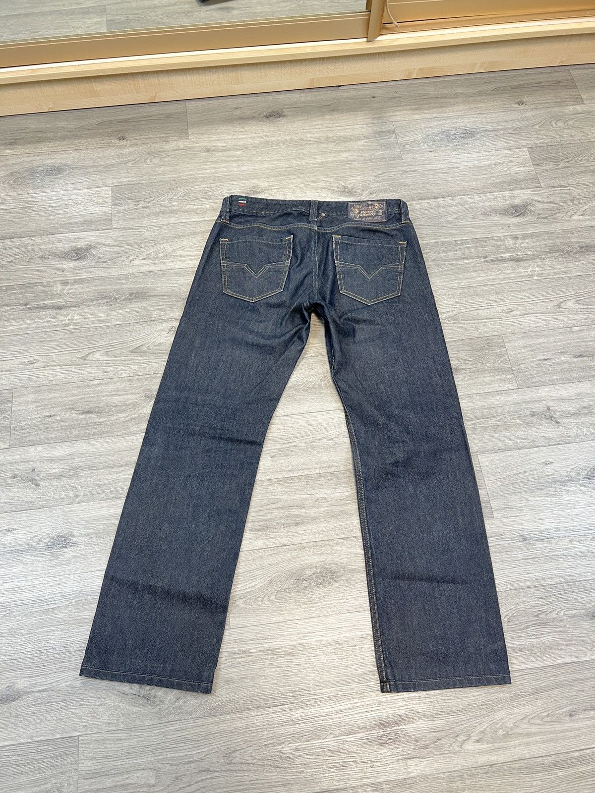 Diesel Vintage Diesel Industry Denim Jeans Straight Fit Dark Wash Size US 31 - 1 Thumbnail