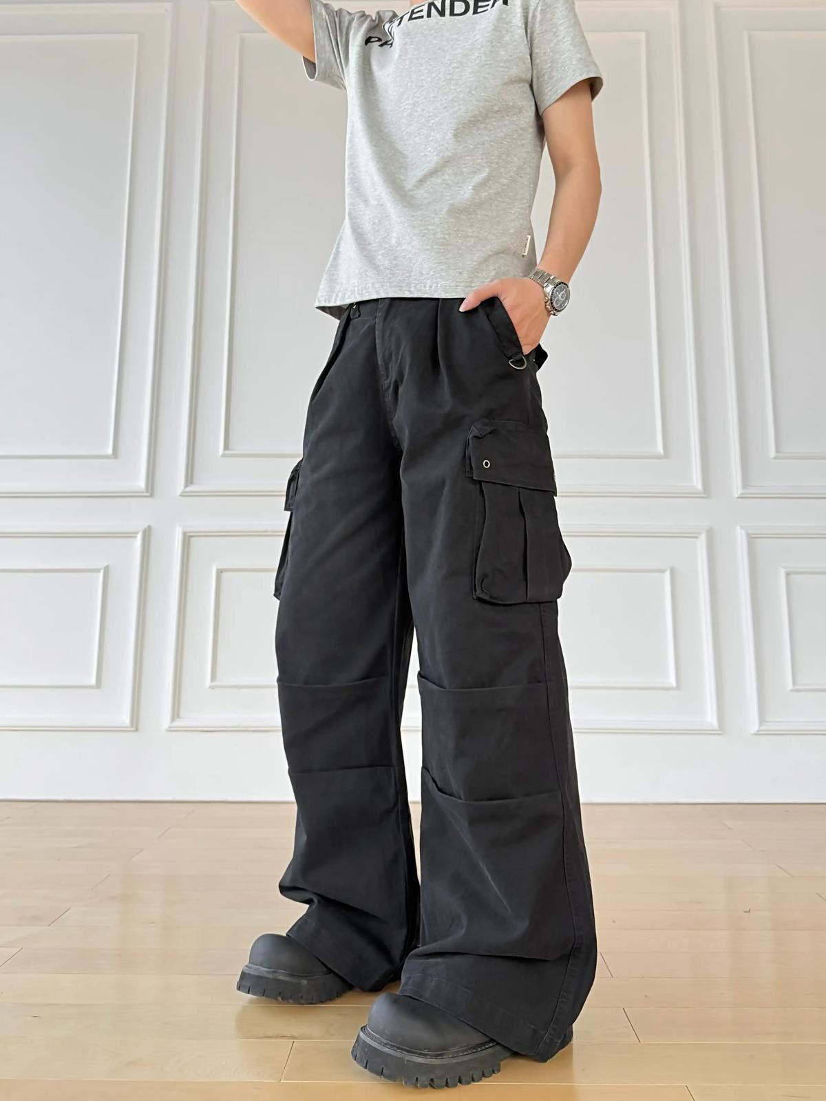 Other Black Multi Pocket Cargo Pants Size US 32 / EU 48 - 1 Thumbnail