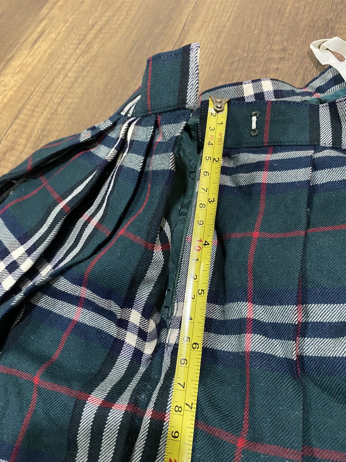 Burberry Vintage Burberrys Wool Nova Check Skirt Size 22" - 9 Thumbnail