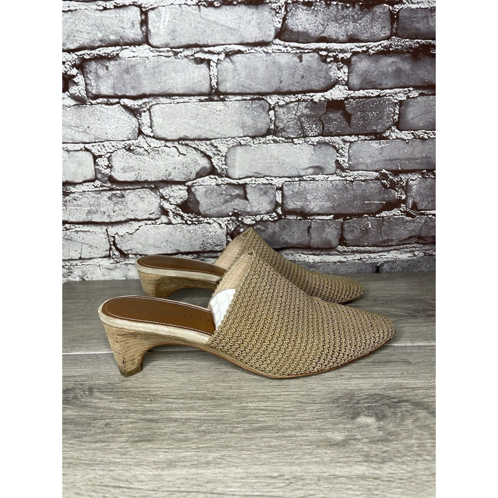 Donald Pliner Donald J. Pliner Fenda Beige Tan Elastic Pointed Heel Mules Size US 9 / IT 39 - 5 Thumbnail