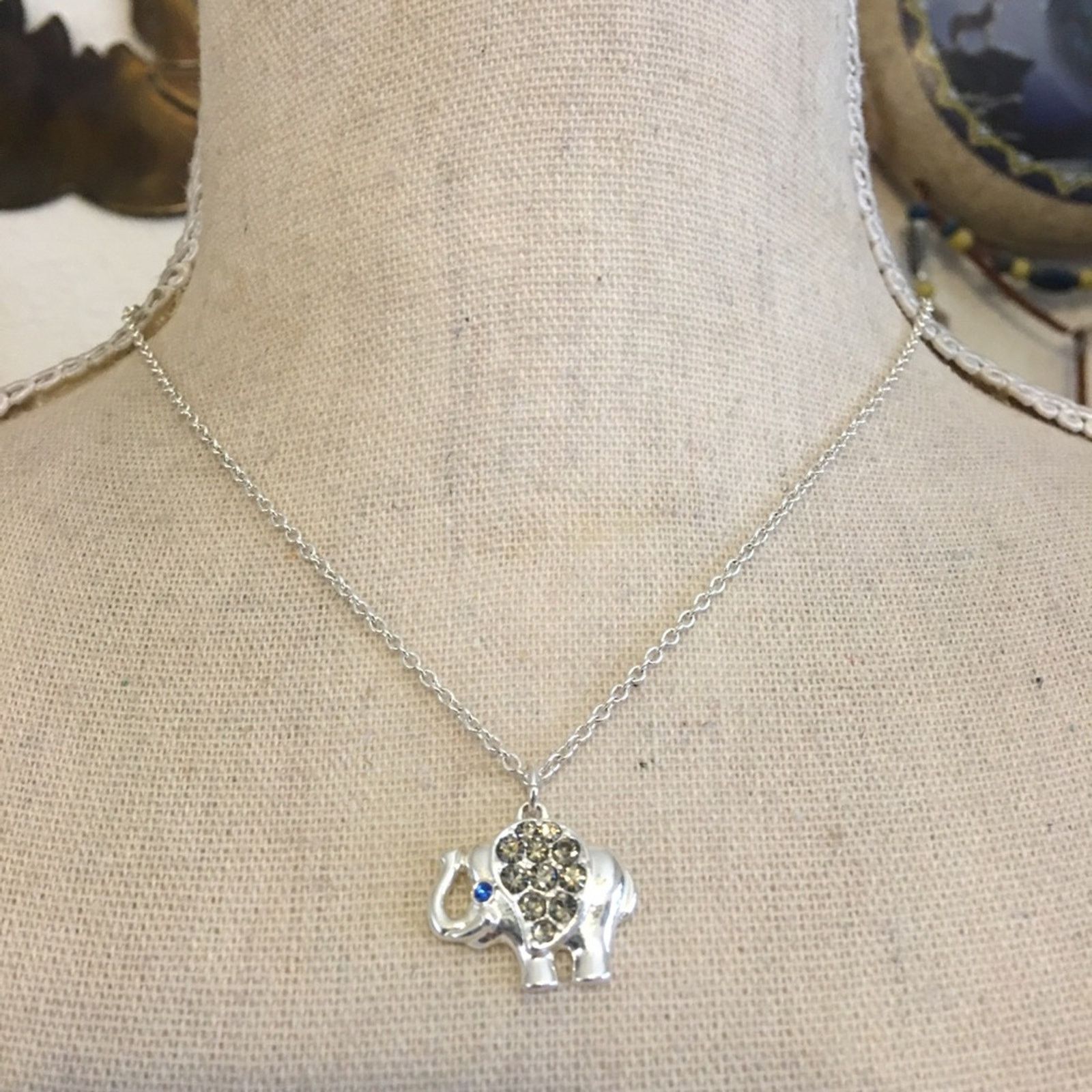 Jewelry Avon lucky elephant shiny silver tone necklace Size ONE SIZE - 1 Thumbnail