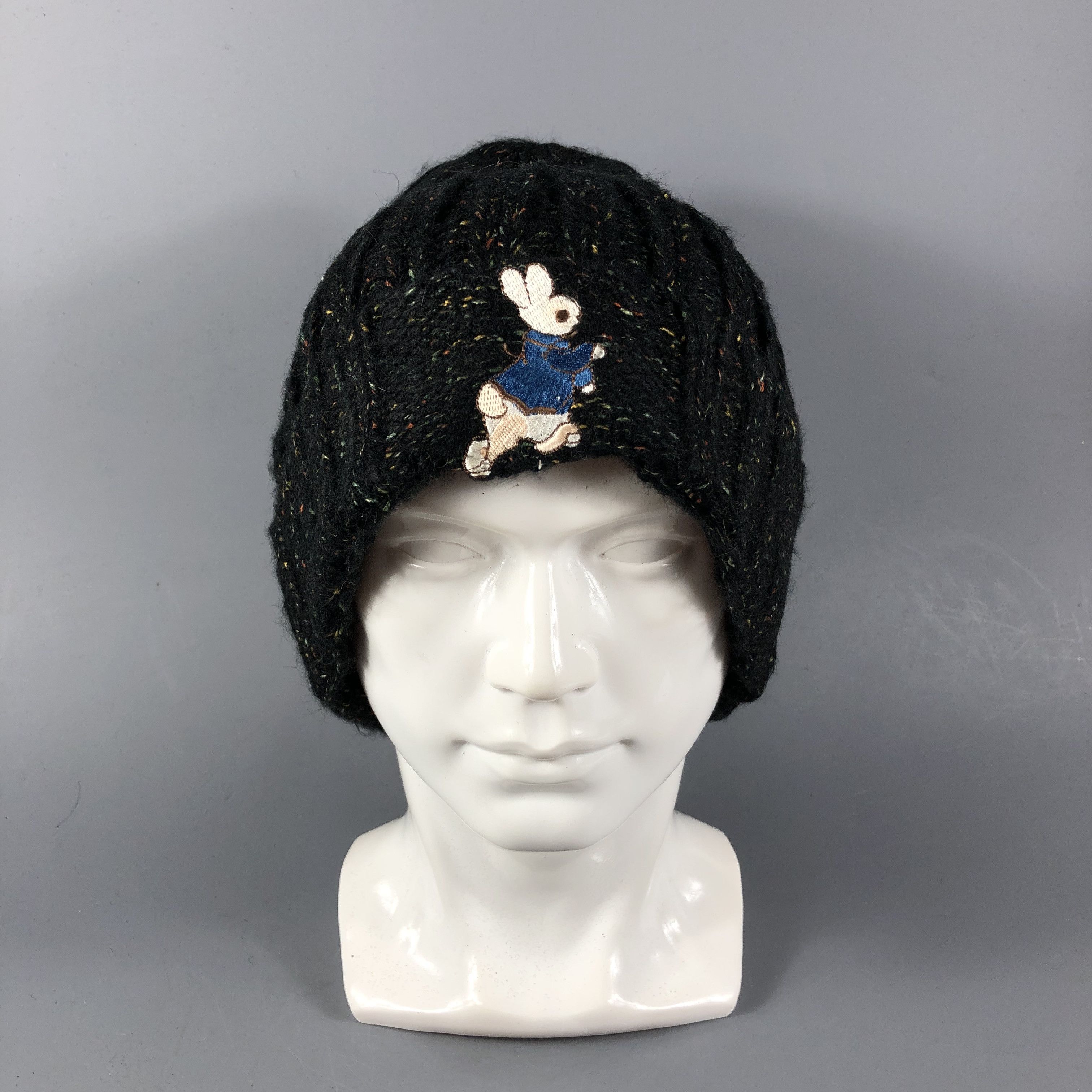 Lenle Pleats Bunny Beanie Snowcap Snow Hat B800