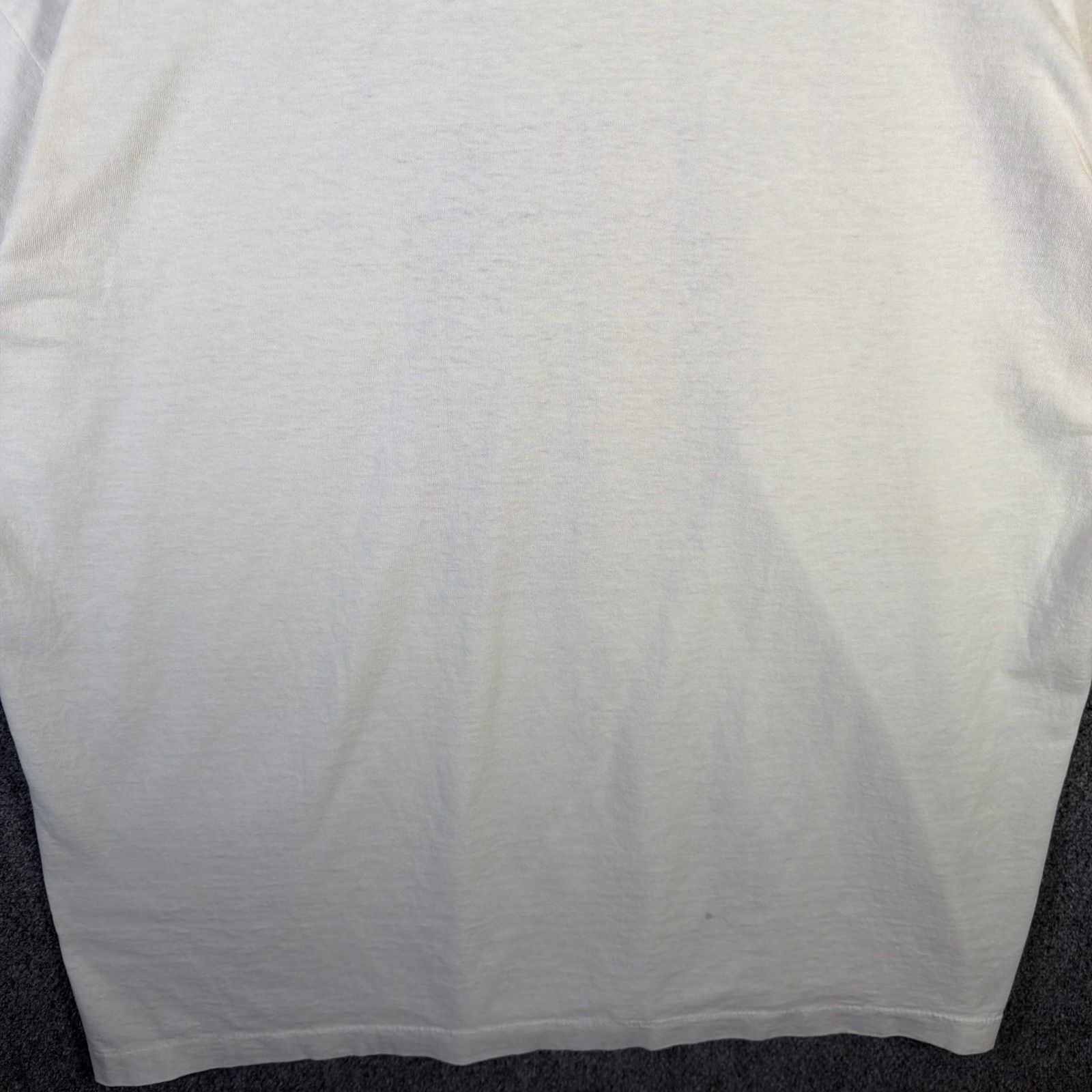 Girl Skateboards Vintage Girl Skateboards Shirt Mens XL White 90s Skate Tee Size US XL / EU 56 / 4 - 9 Thumbnail