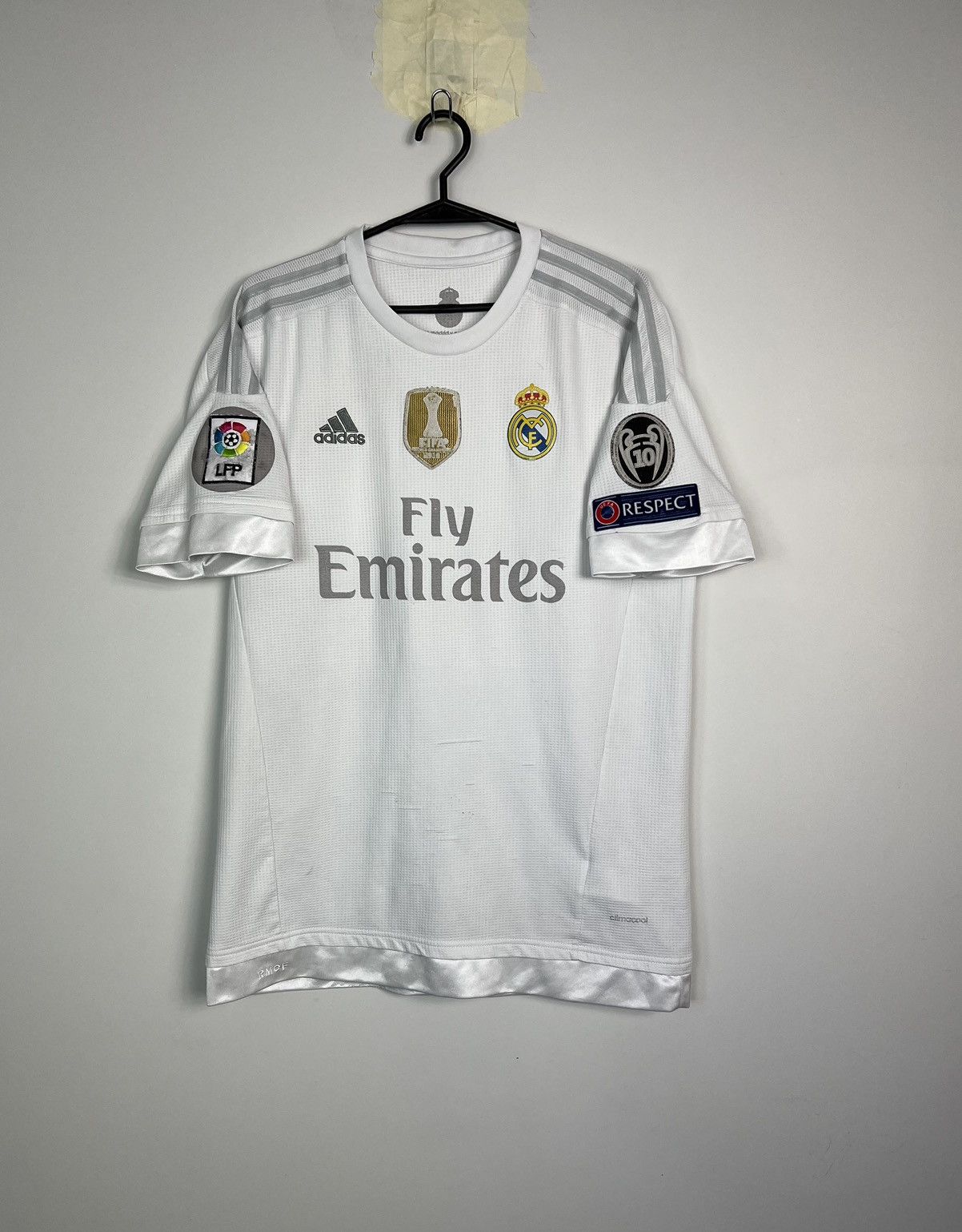 Adidas Adidas Real Madrid 2015/2016 Soccer Jersey Size US M / EU 48-50 / 2 - 1 Thumbnail