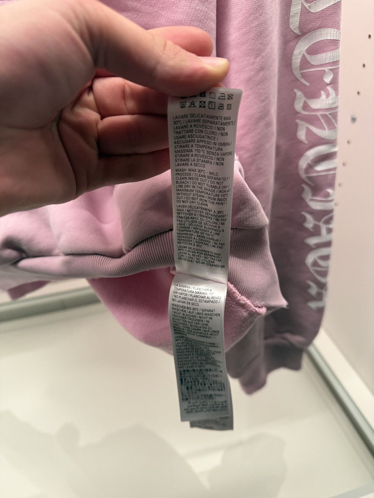 Balenciaga Balenciaga pink gothic logo distressed hoodie Size US M / EU 48-50 / 2 - 10 Thumbnail