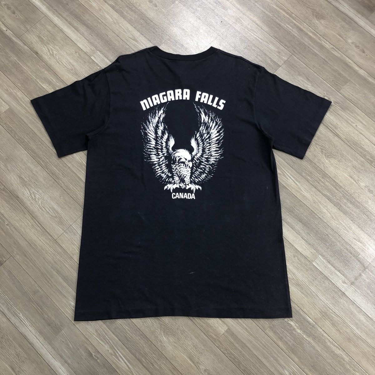 Harley Davidson × Vintage Vintage 90s Harley Davidson Wolf 3D "Niaga Falls Canada" Tee Size US L / EU 52-54 / 3 - 11 Thumbnail