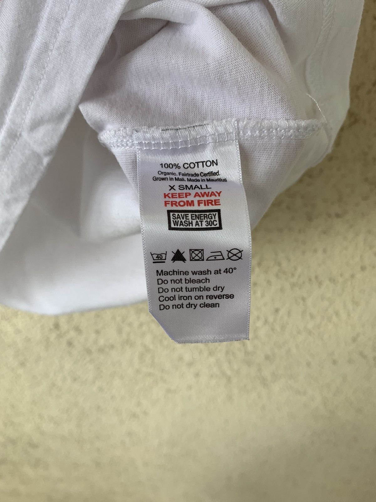 Japanese Brand Vivienne Westwood comic relief streetwear T shirt Size US XS / EU 42 / 0 - 17 Thumbnail