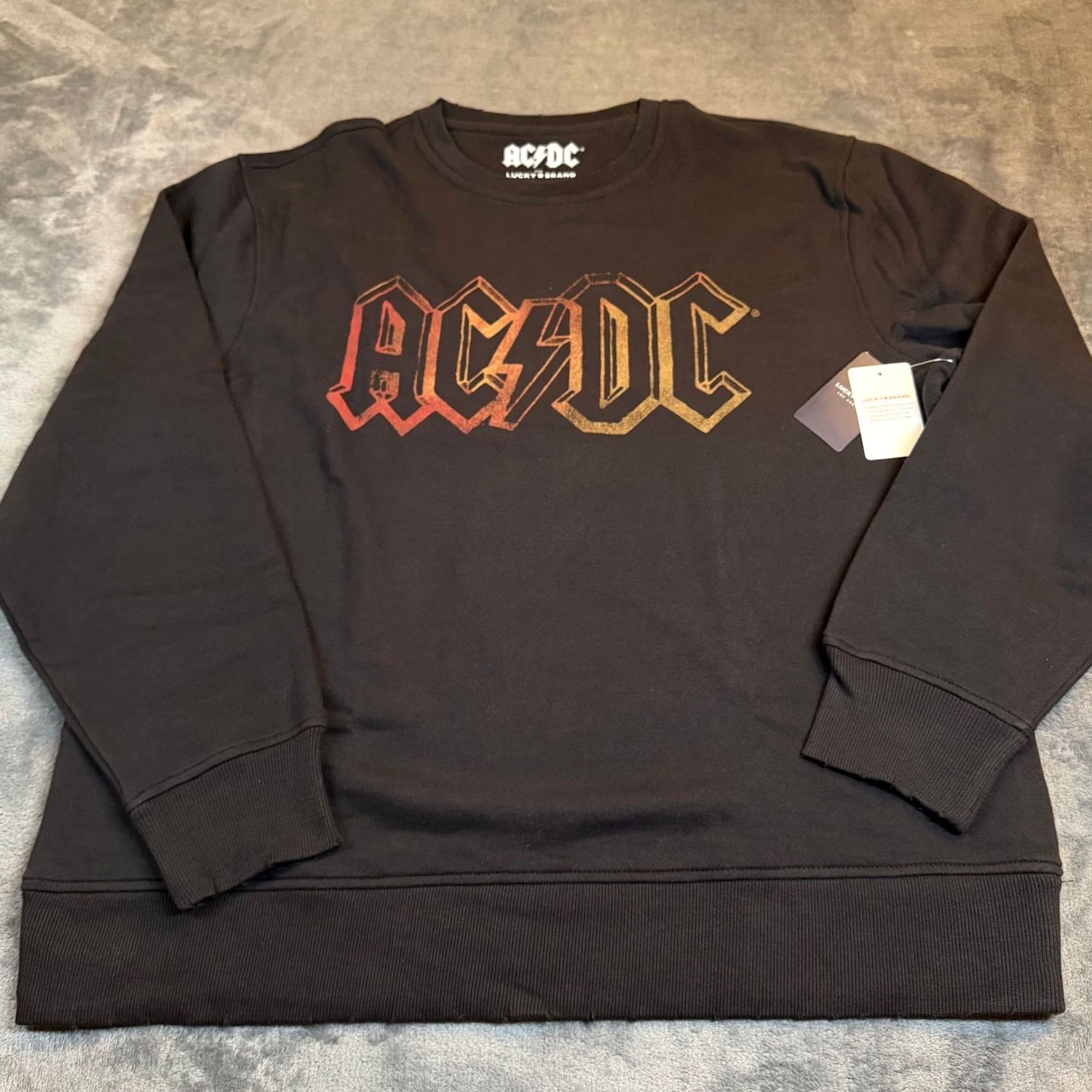 Lucky Brand Lucky Brand AC/DC Graphic Sweatshirt Mens L Black Pullover Crewneck NWT Size US L / EU 52-54 / 3 - 3 Thumbnail