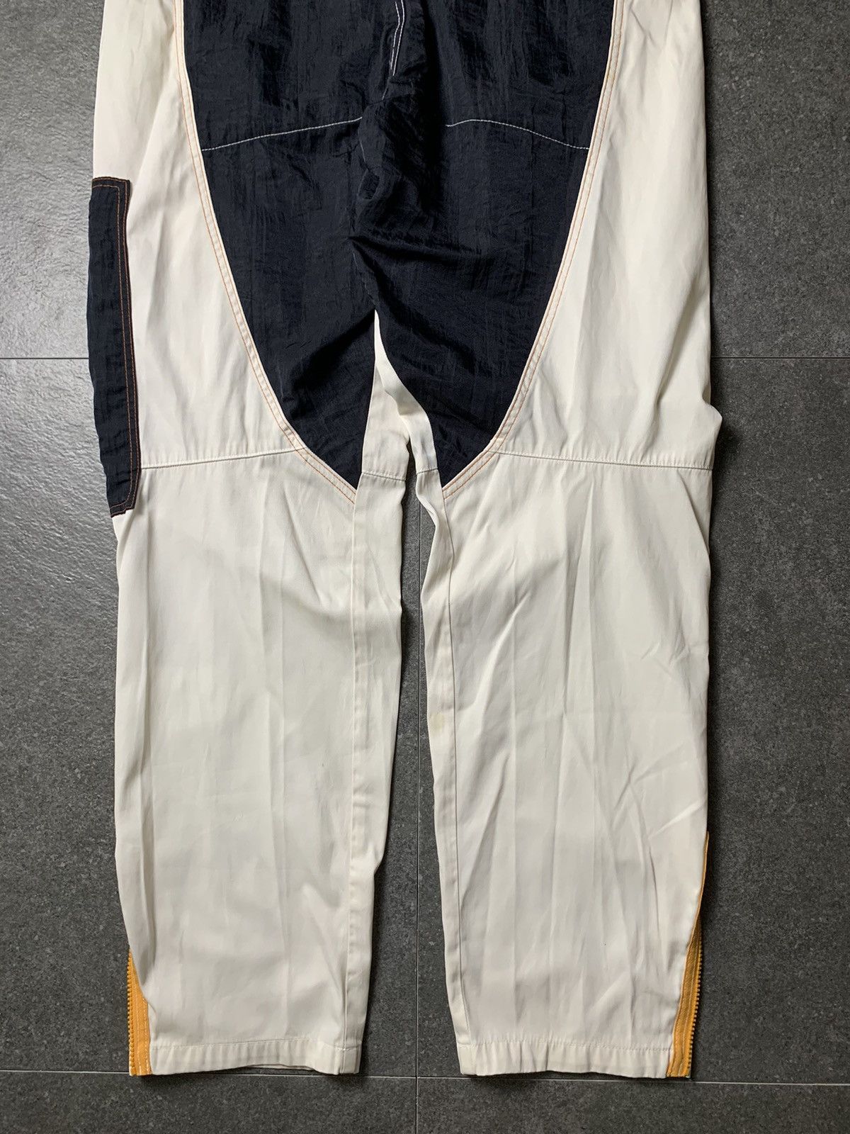Marithe + Francois Girbaud 2000s Marithe Francois Girbaud Technical Cargo Pants Size US 35 - 14 Thumbnail