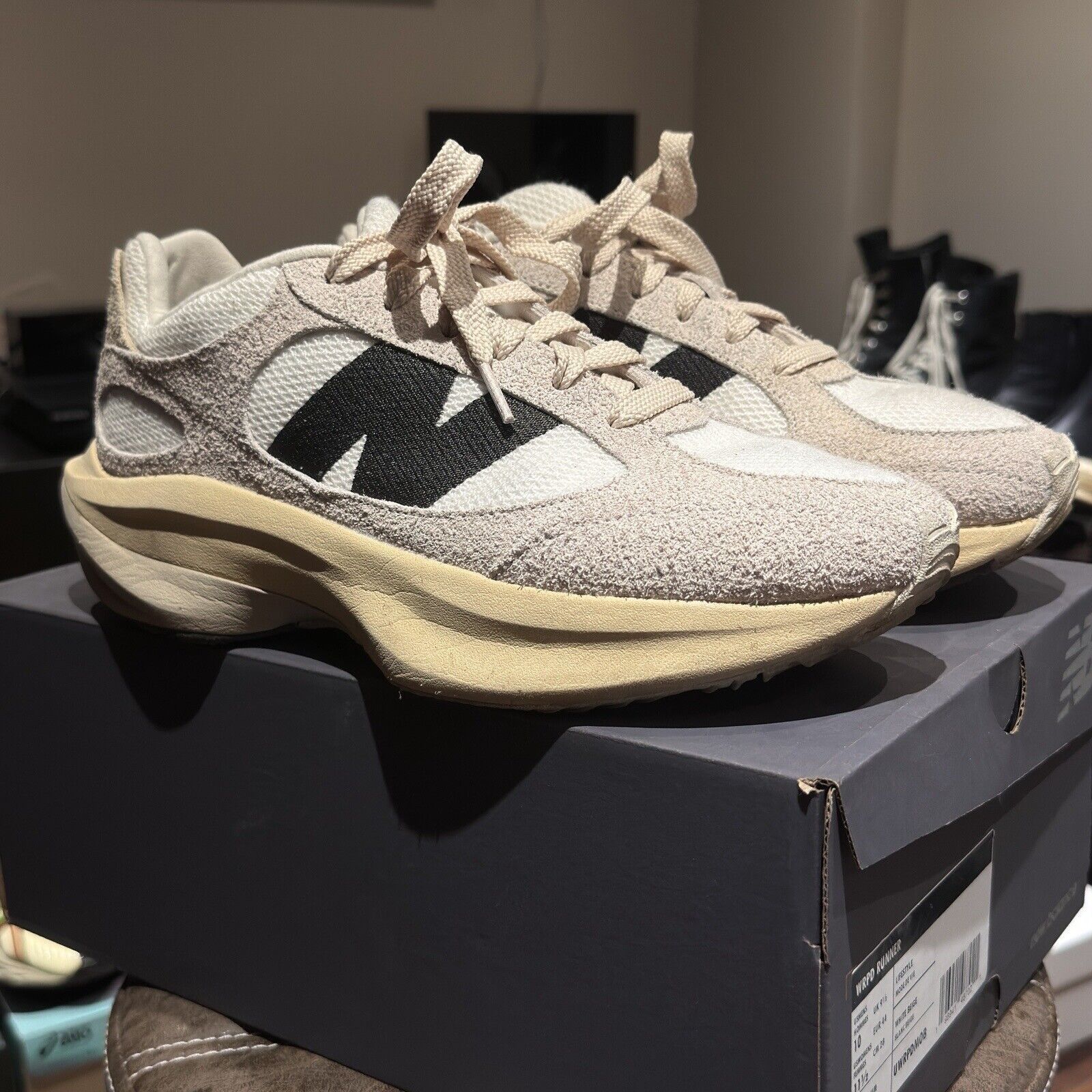 New Balance US 10 New Balance Warped Runner Sea Salt 28cm UWRPDMOB Size US 10 / EU 43 - 2 Thumbnail