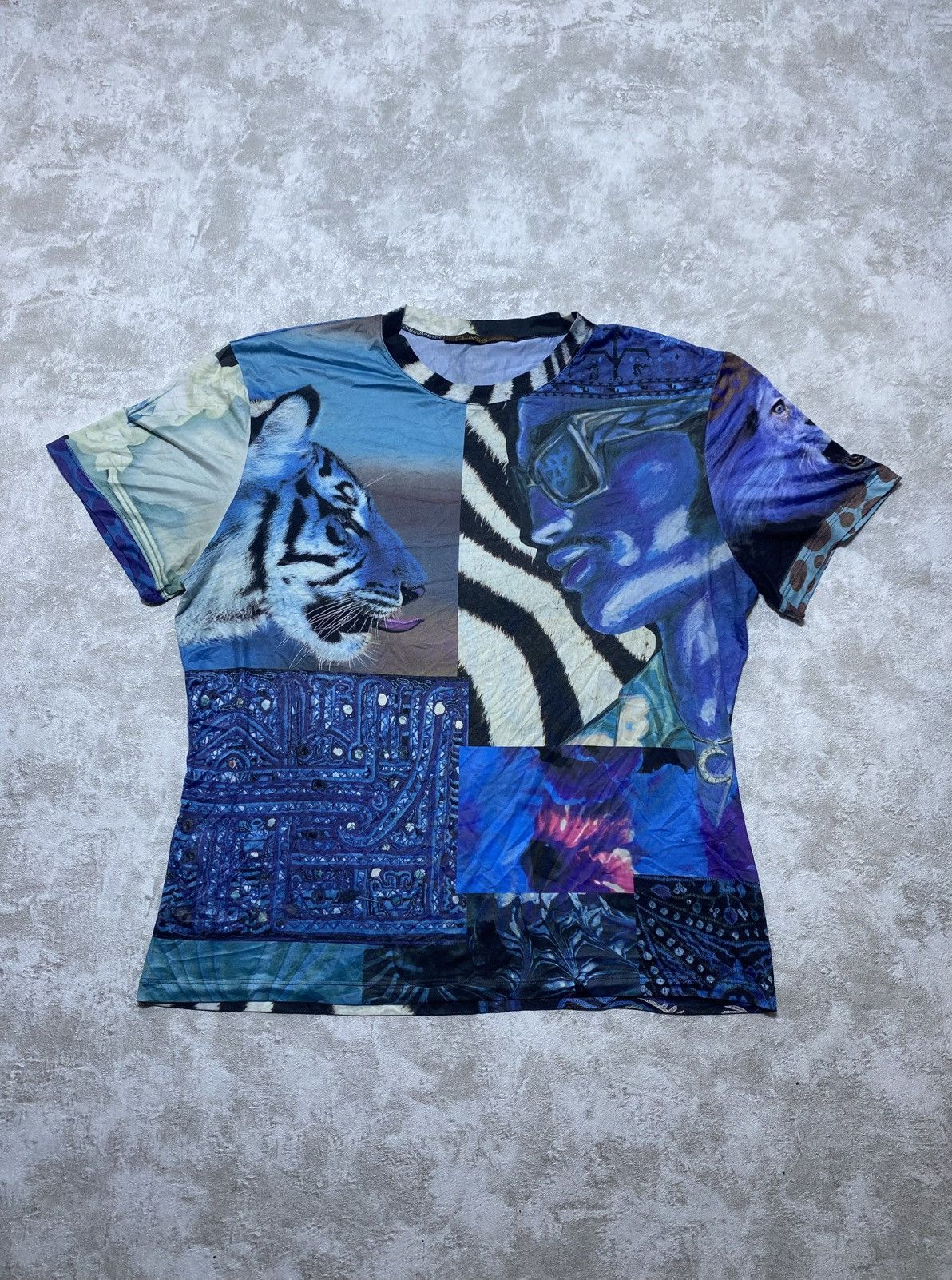 Roberto Cavalli Vintage Roberto Cavalli All Over Print T-shirt Tiger Collage Size US M / EU 48-50 / 2 - 1 Thumbnail