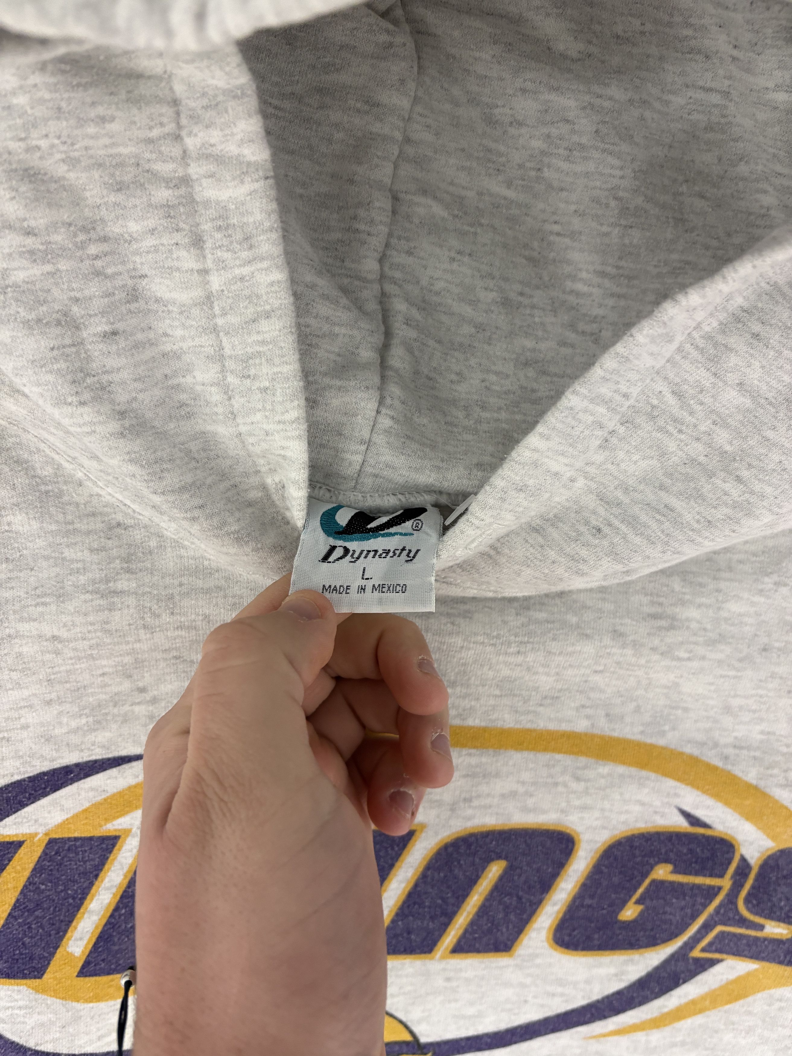 Vintage Minnesota Vikings Vintage Grey Hoodie Sweatshirt Size US L / EU 52-54 / 3 - 5 Thumbnail