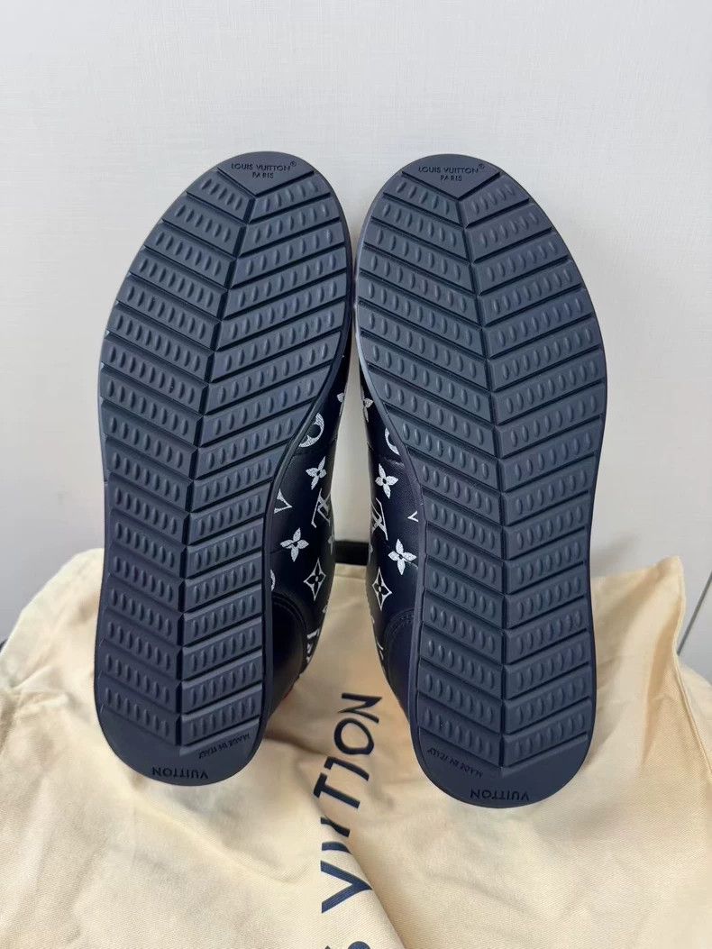 Louis Vuitton Louis Vuitton Nigo's New Blue Bread Bread Shoes Size US 10 / EU 43 - 5 Thumbnail