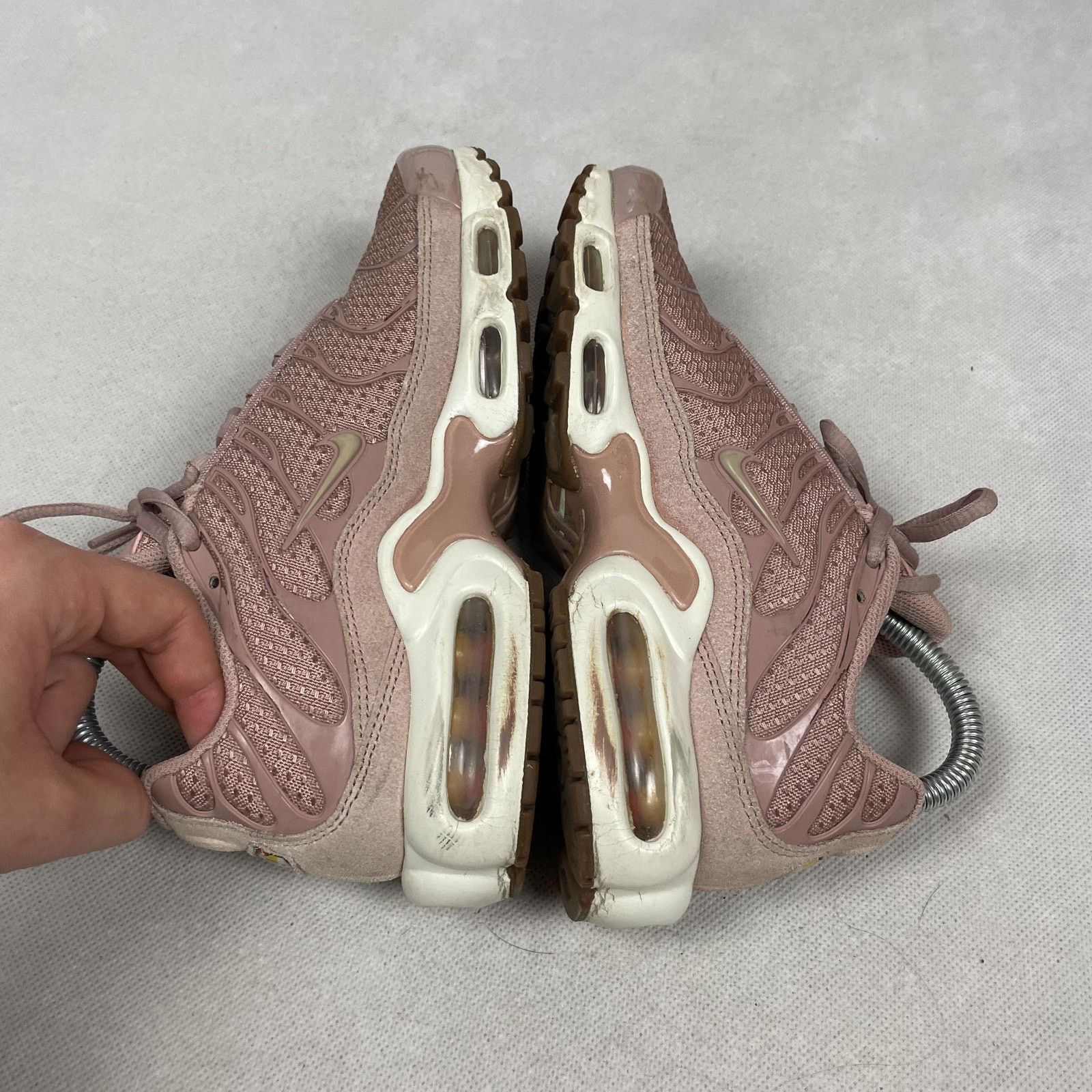 Nike Nike Air Max Plus 605112-603 Women's Particle Pink Shoes 6.5 Size US 6.5 / IT 36.5 - 4 Thumbnail