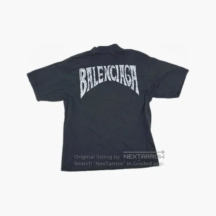 Balenciaga Balenciaga Graphic Print Short Sleeve T. Size US L / EU 52-54 / 3 - 1 Thumbnail