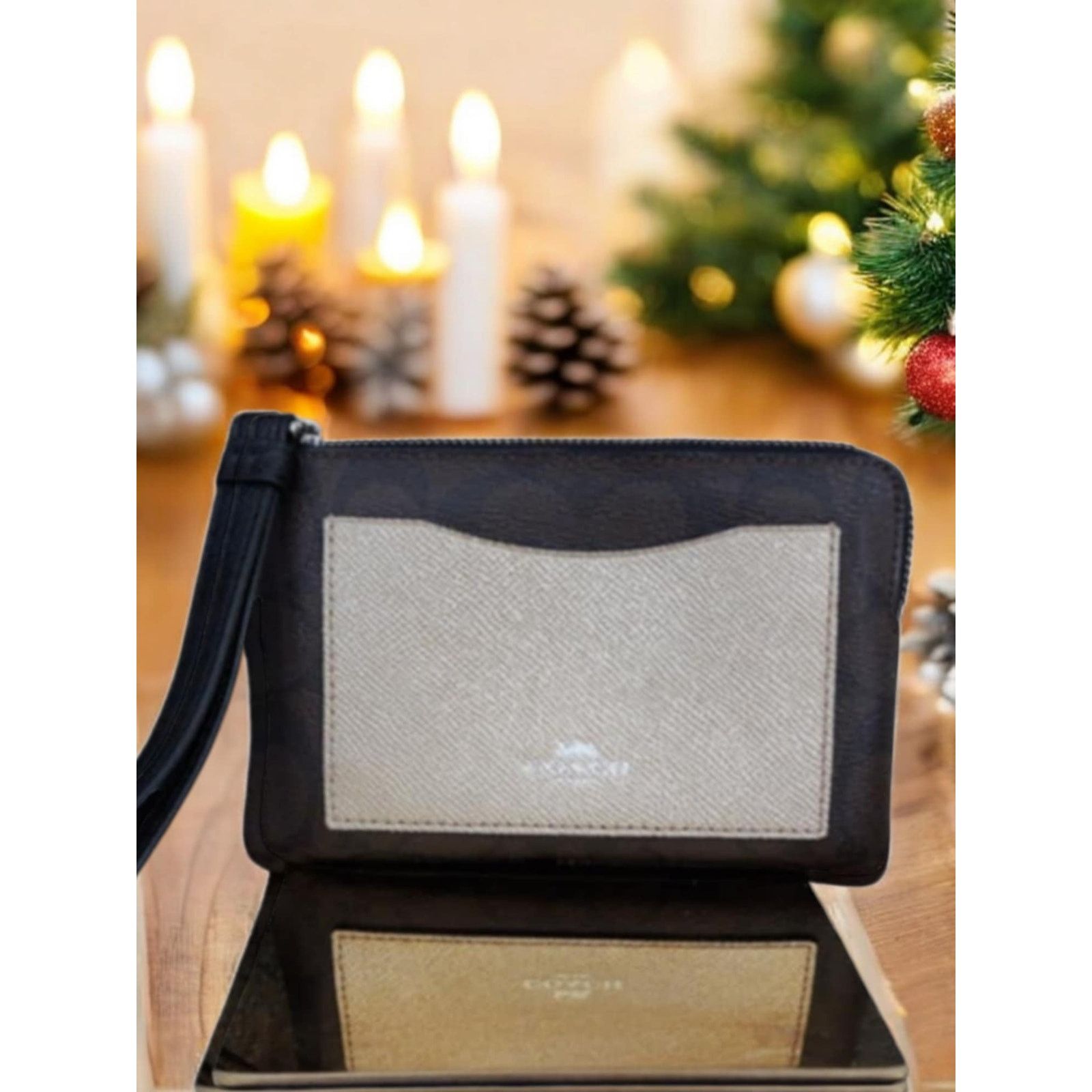 Coach Coach Wristlet F22713 Brown Black Platinum Sig C Corner Zip Size ONE SIZE - 1 Thumbnail