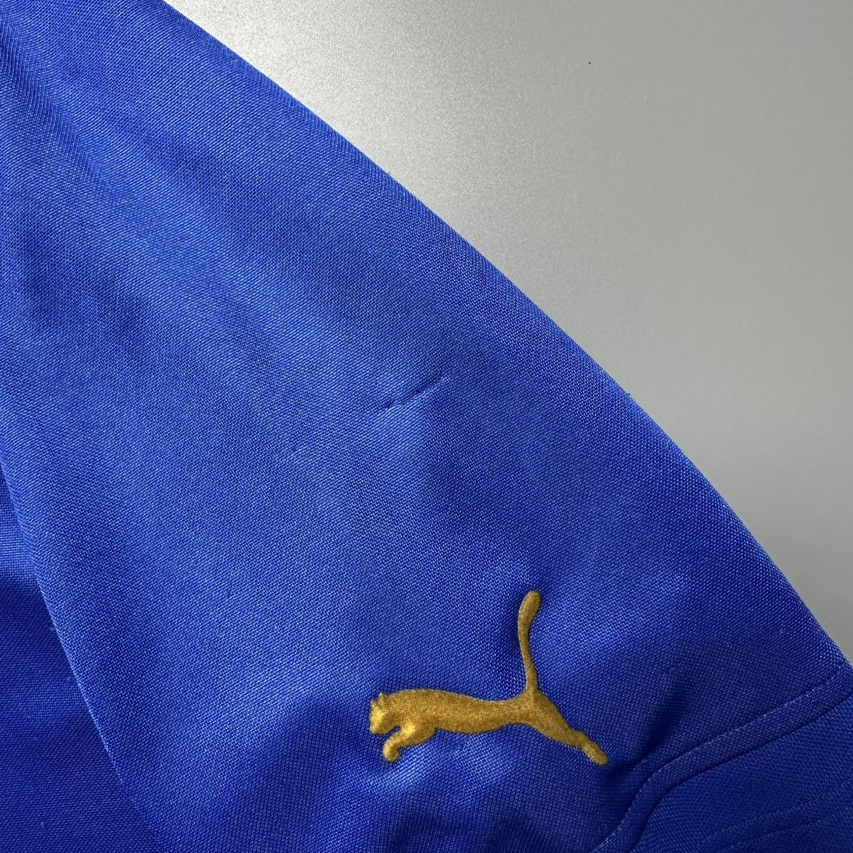 Puma ITALY PUMA 2004 EURO FOOTBALL SOCCER HOME JERSEY #10 BAGGIO Size US M / EU 48-50 / 2 - 8 Thumbnail