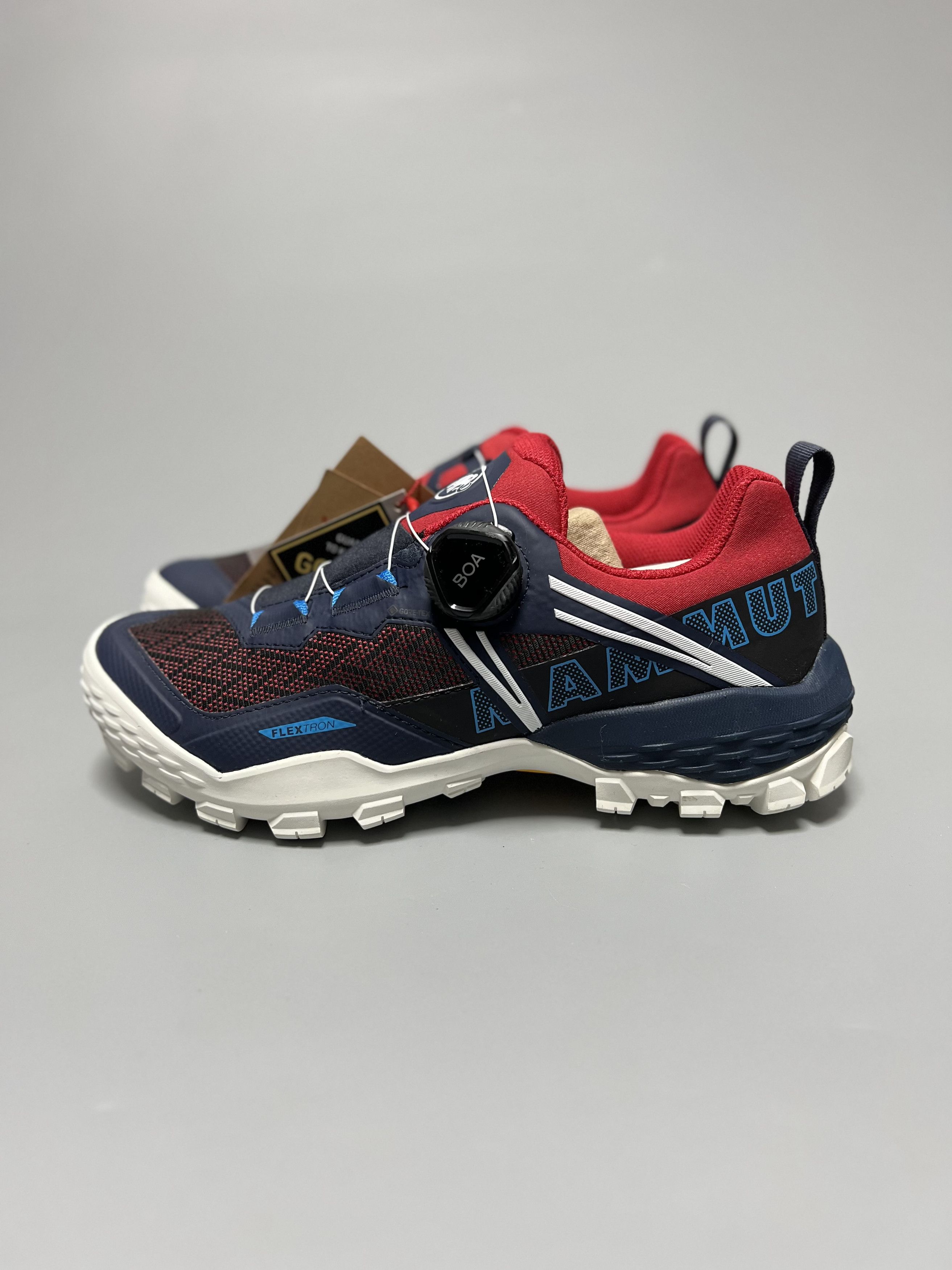Goretex × Mammut Mammut Ducan Boa Low GTX Women's Hiking Shoes Vibram Size US 6 / IT 36 - 2 Thumbnail
