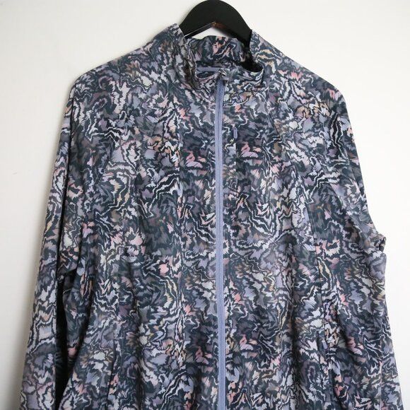 Athleta Athleta Run With It Jacket Kinetic Abstract Multi Zip Up Size XL / US 12-14 / IT 48-50 - 2 Thumbnail