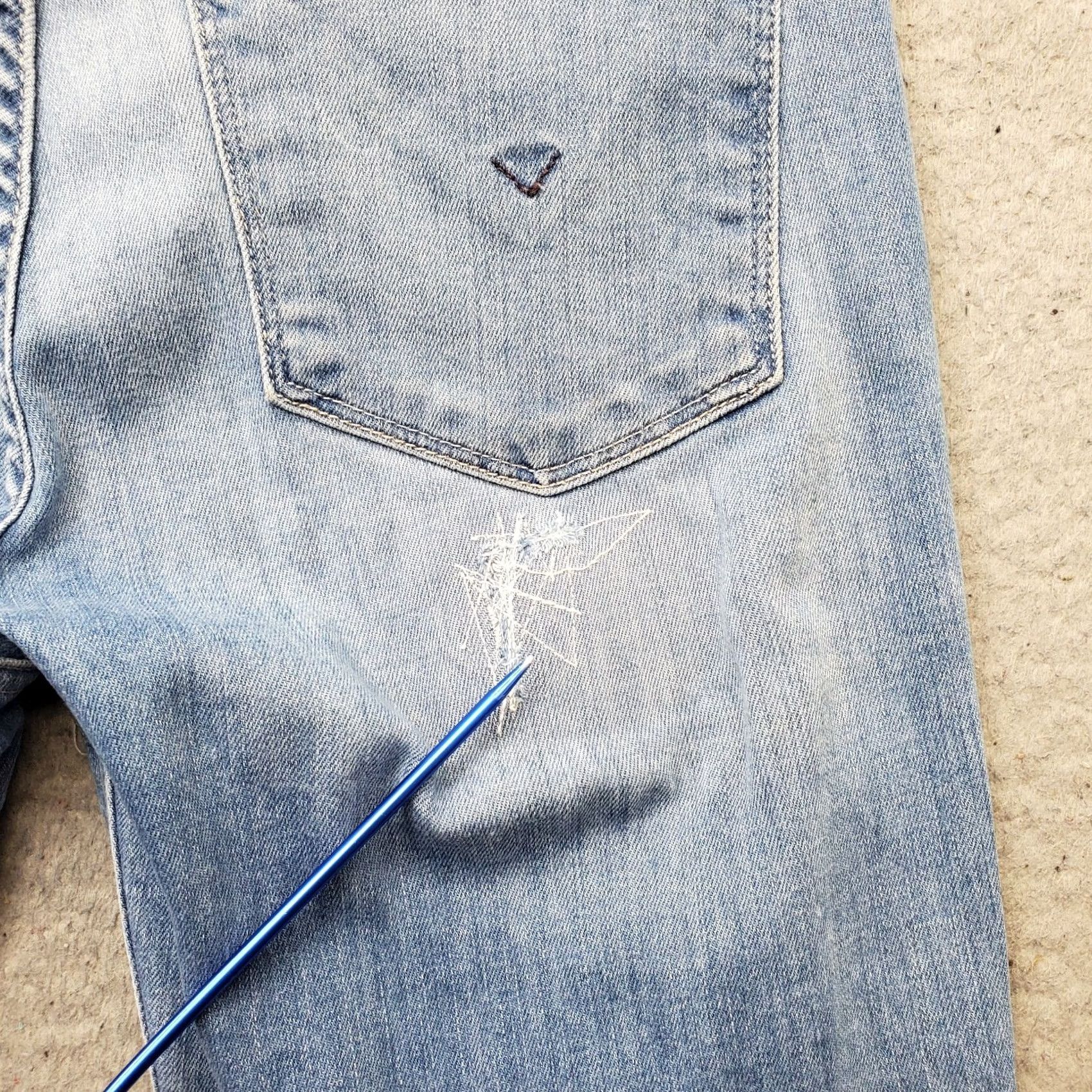 Hudson Hudson Jeans Womens 27 Blue Denim Distressed Comfort Krista Ankle Zip Skinny Leg Size 27" / US 4 / IT 40 - 7 Thumbnail