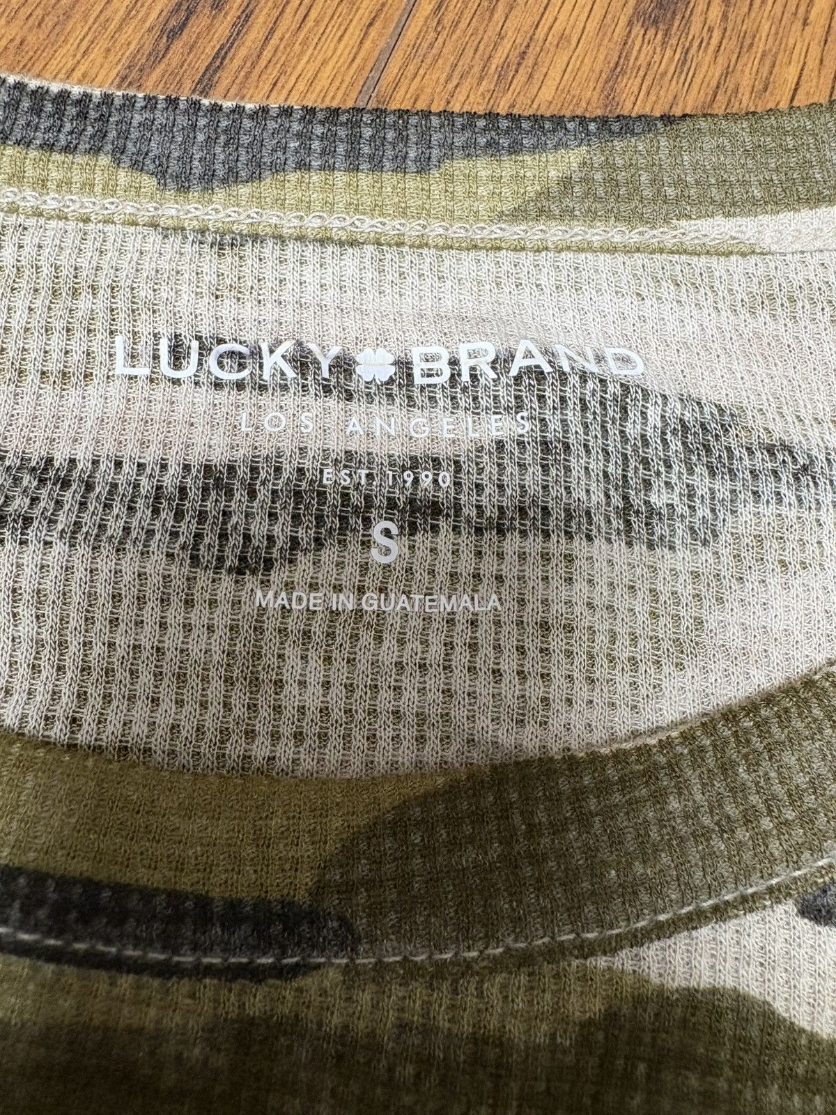 Lucky Brand Lucky Brand Long Sleeve Tee Size US M / EU 48-50 / 2 - 4 Thumbnail