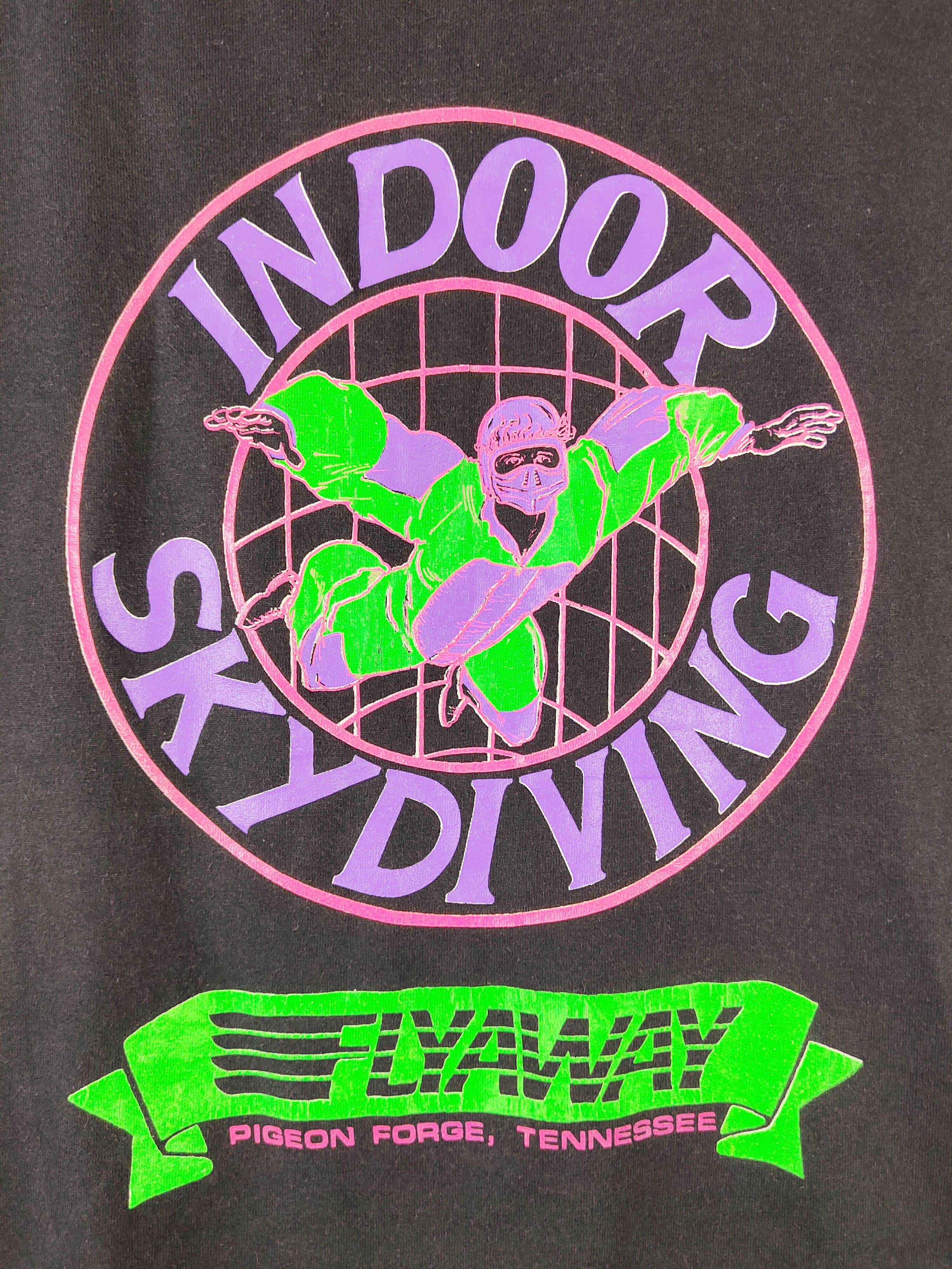 Vintage Screen Stars Indoor skydiving Navy tee #W185 Size US L / EU 52-54 / 3 - 3 Thumbnail