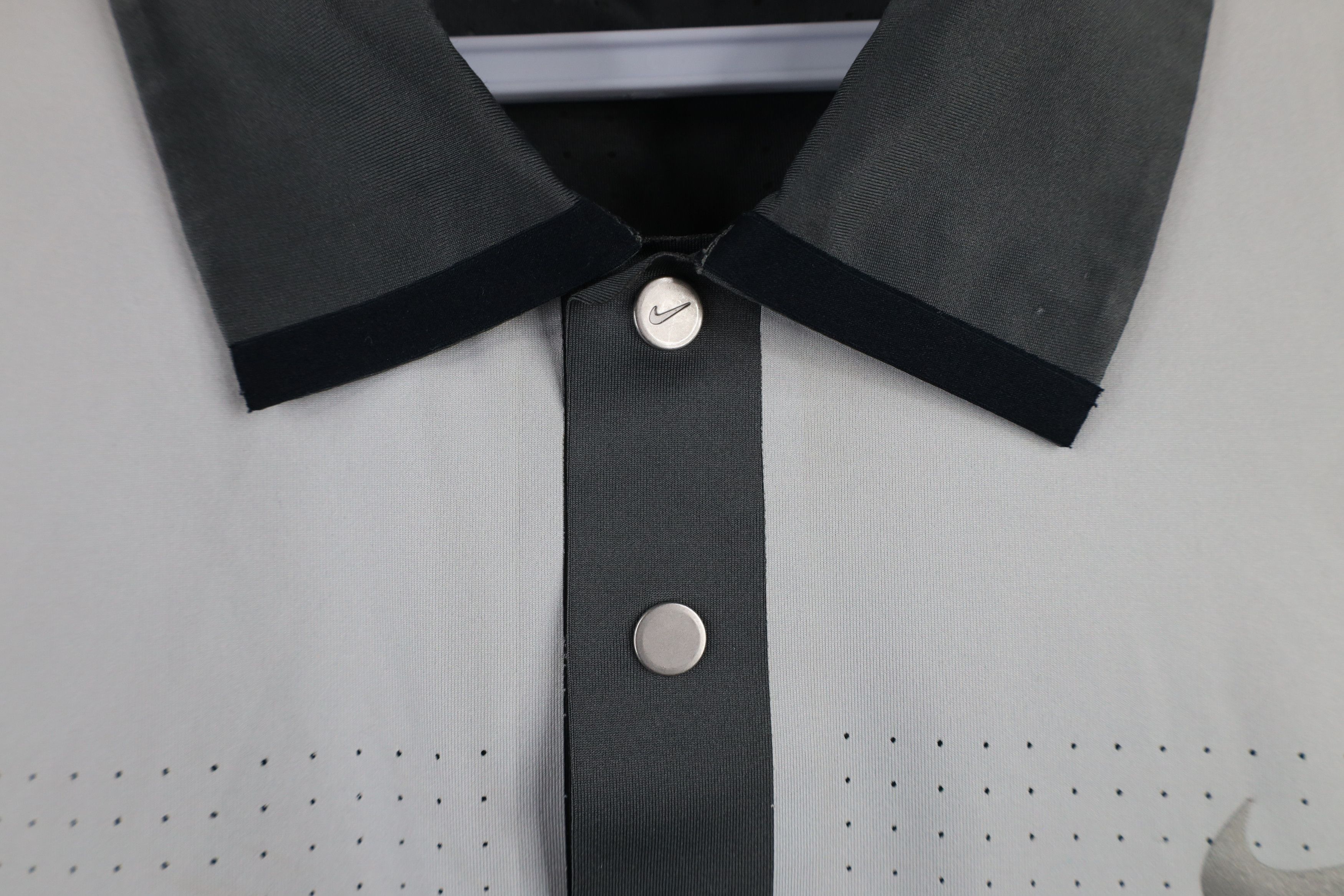 Nike × Vintage Nike Golf Tiger Woods Collection Collared Golfing Polo Shirt Size US S / EU 44-46 / 1 - 10 Thumbnail