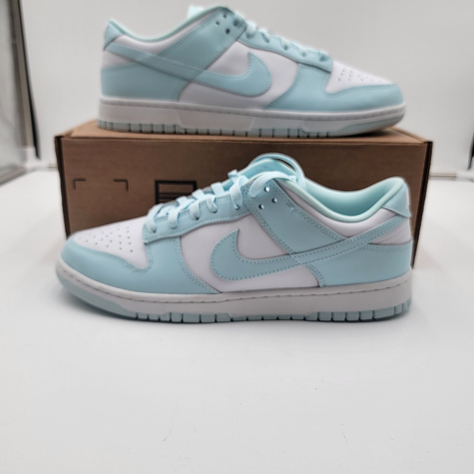 Nike Nike Dunk Low 'Glacier Blue' Sz 11 DV0833-104 (118) Size US 11 / EU 44 - 1 Thumbnail