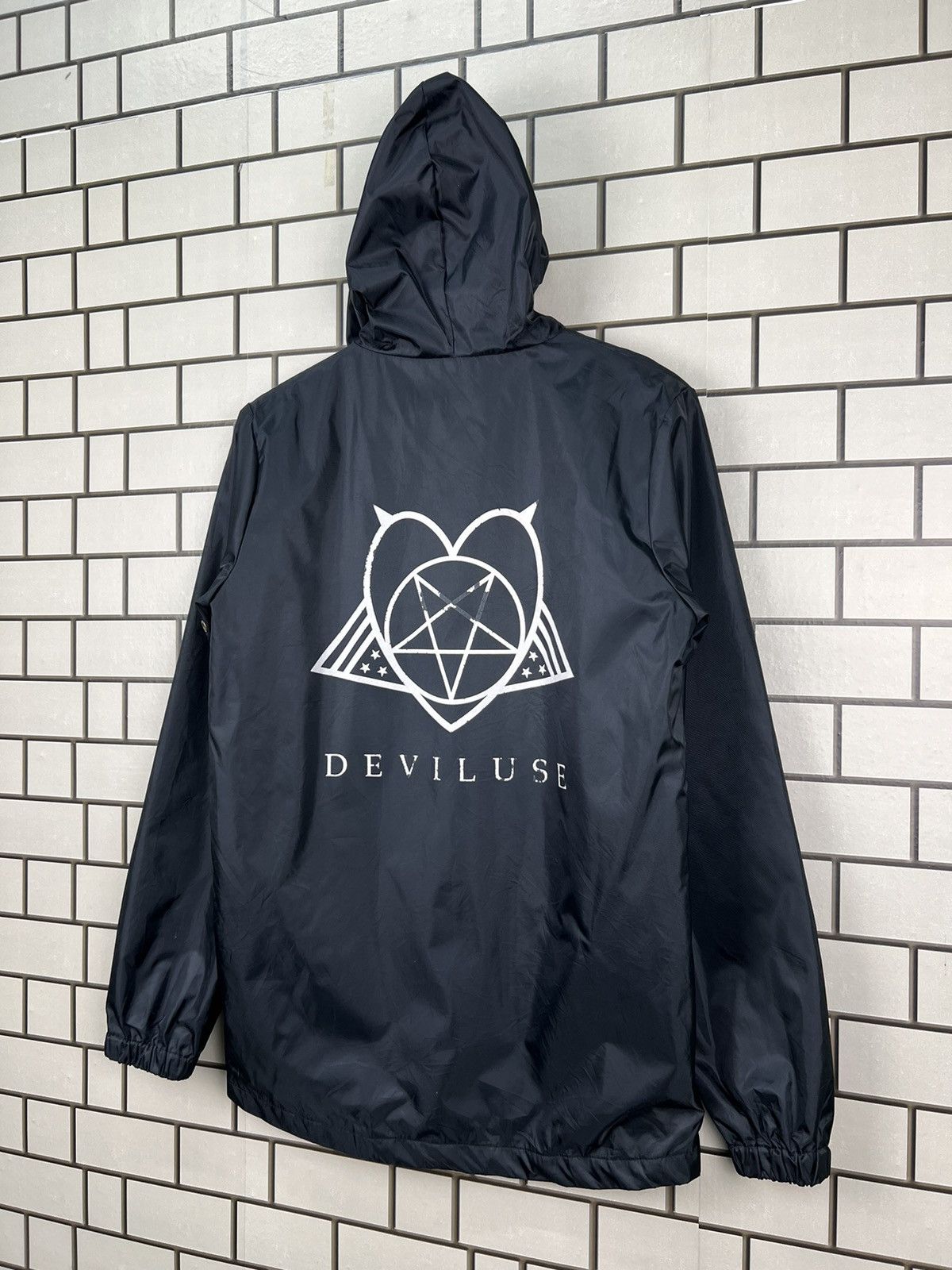 Japanese Brand Vintage Deviluse Windbreaker Jacket Size US S / EU 44-46 / 1 - 9 Thumbnail
