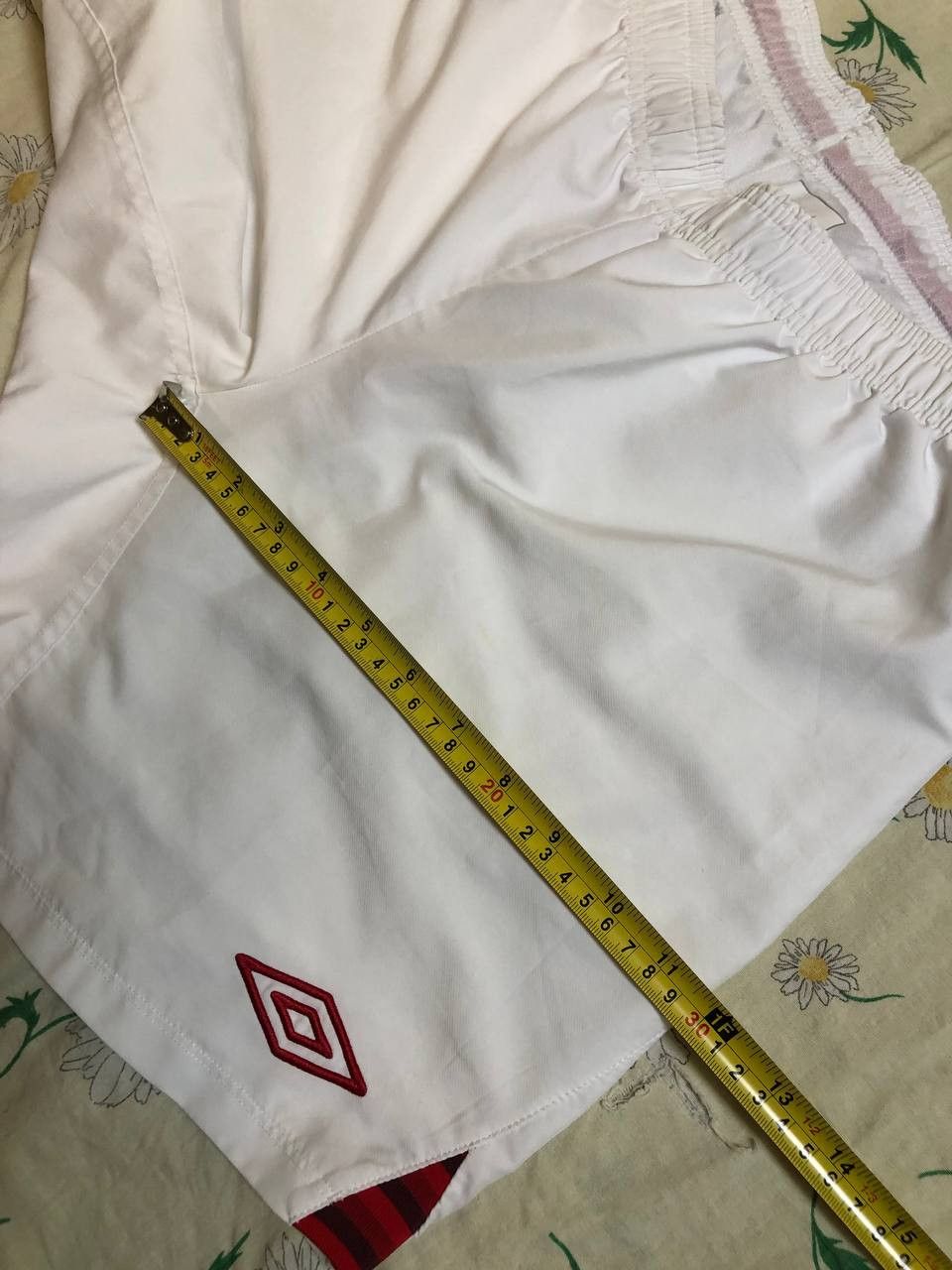 Umbro Umbro England Short Home Away Men's Size US 32 / EU 48 - 4 Thumbnail