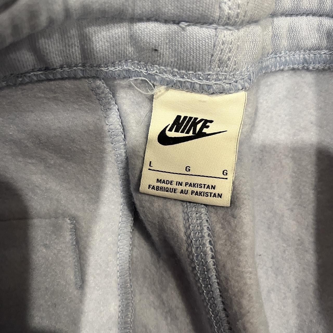 Nike Baby blue Nike joggers Size US 32 / EU 48 - 3 Thumbnail