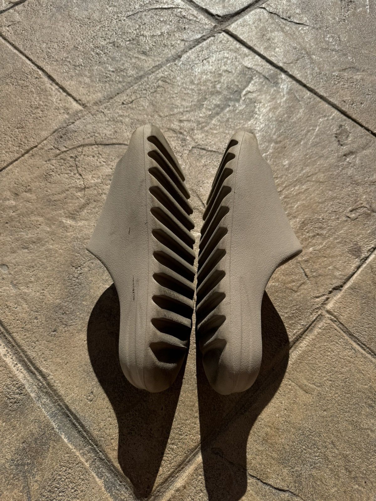 Yeezy Pure Yeezy slides Size US 11 / EU 44 - 3 Thumbnail