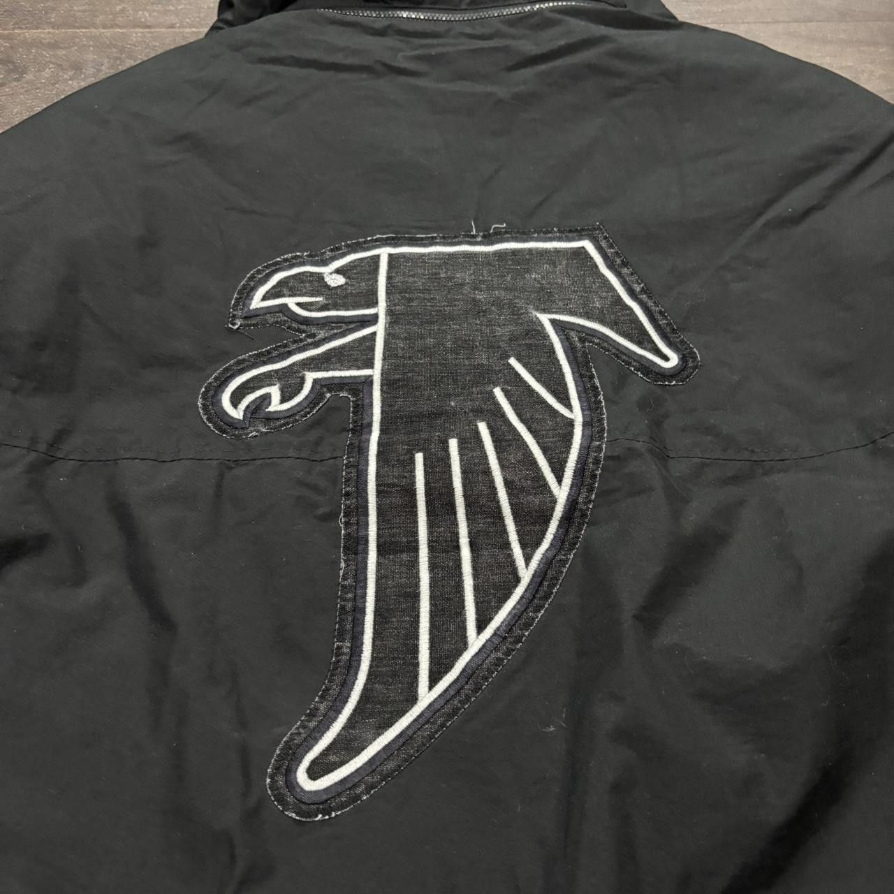 Starter vintage Atlanta falcons zip up starter jacket 90s M Size US M / EU 48-50 / 2 - 5 Thumbnail