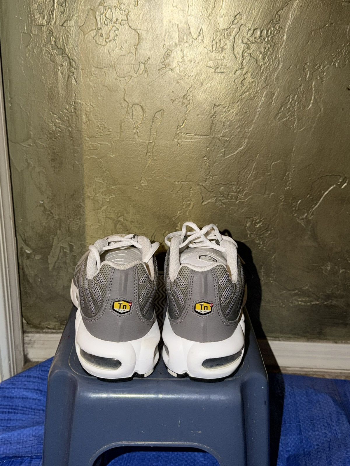 Nike Nike Air Max SE flat pewter Size US 6.5 / EU 39-40 - 5 Thumbnail