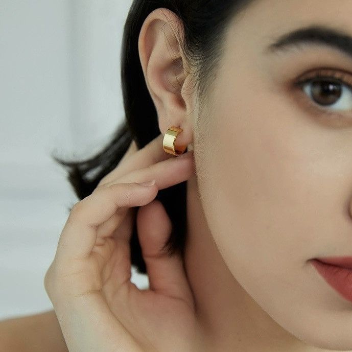Other Classic Polished C Shape Stud Earrings for Women Size ONE SIZE - 4 Thumbnail