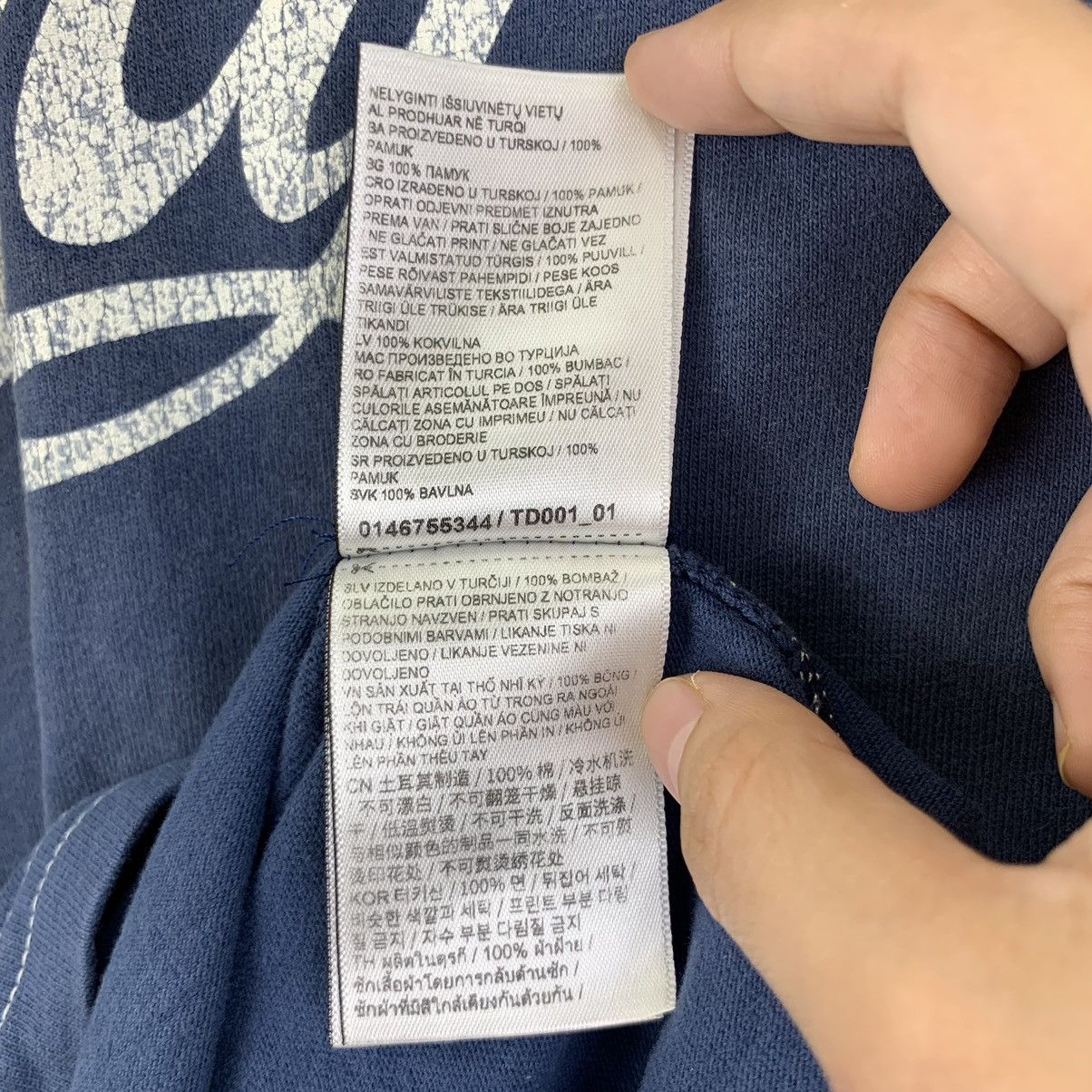 Superfine Vintage 2004 SUPERDRY JAPAN Pure Natural Indigo Tee Shirt Size US XL / EU 56 / 4 - 9 Thumbnail