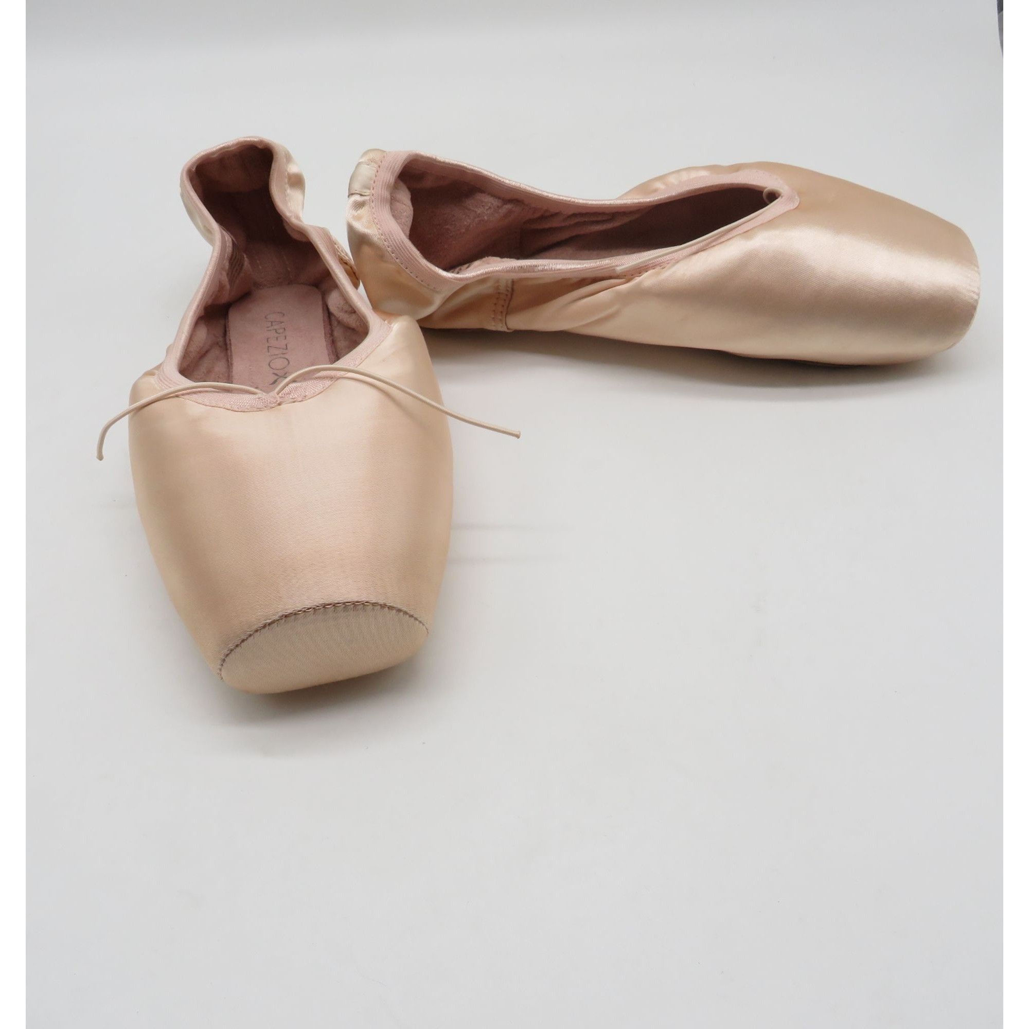Other Capezio Satin Pointe Ballet Shoes 11.5W For Women NEW Size US 11.5 / IT 41.5 - 3 Thumbnail