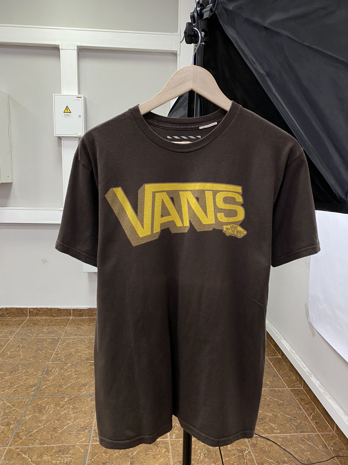 Vans 🇺🇸 Vintage 90s Vans T-Shirt Skateboard Retro Y2K Rare Size US M / EU 48-50 / 2 - 1 Thumbnail