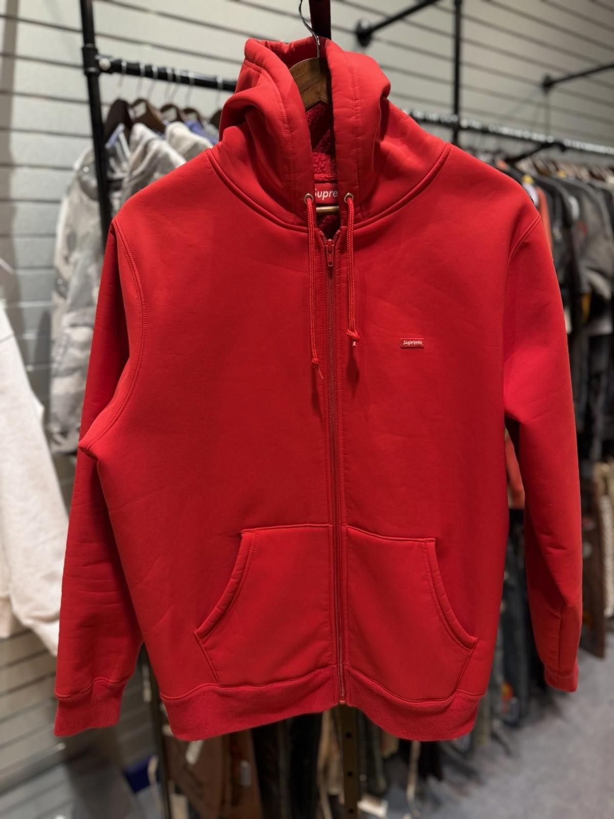 Supreme SUPREME Gore Windstopper Zip Up Sweatshirt RED Medium 2019 Size US M / EU 48-50 / 2 - 4 Thumbnail