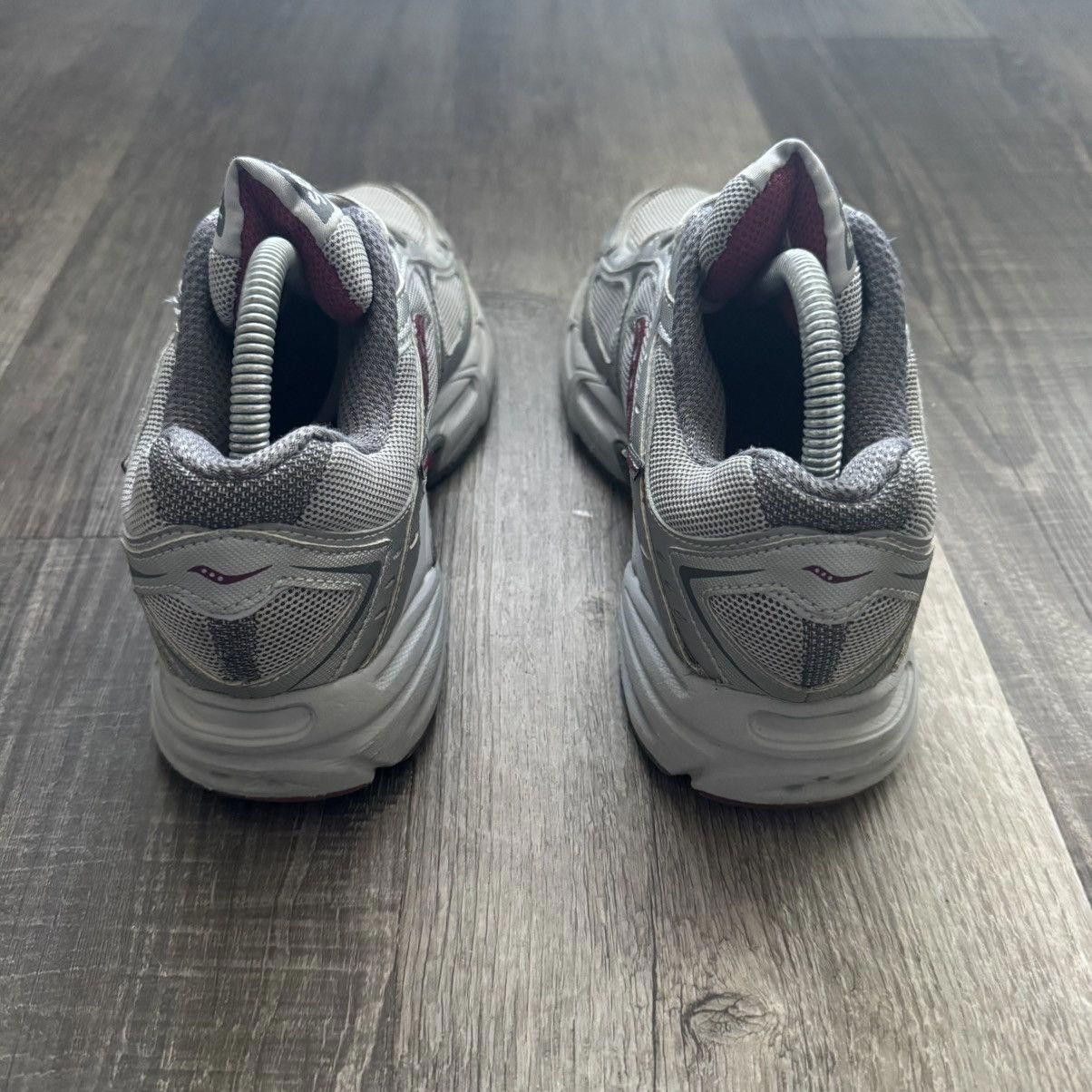 Saucony SAUCONY • WMNS Prestige TR (8M) Size US 8 / EU 41 - 8 Thumbnail