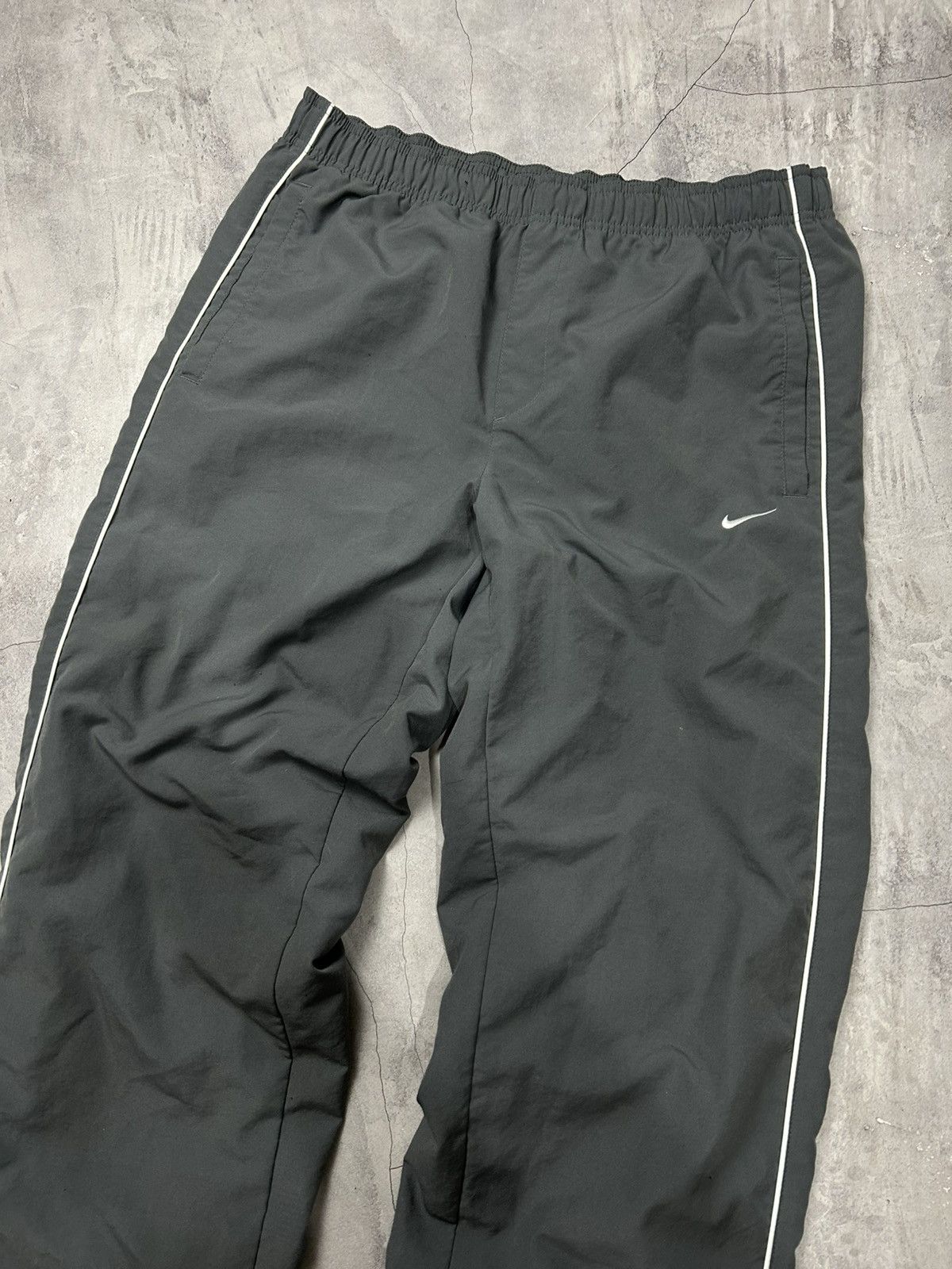 Vintage Rare Vintage Nike Drill Track Pants TN Swoosh Air Y2K Size US 32 / EU 48 - 2 Thumbnail