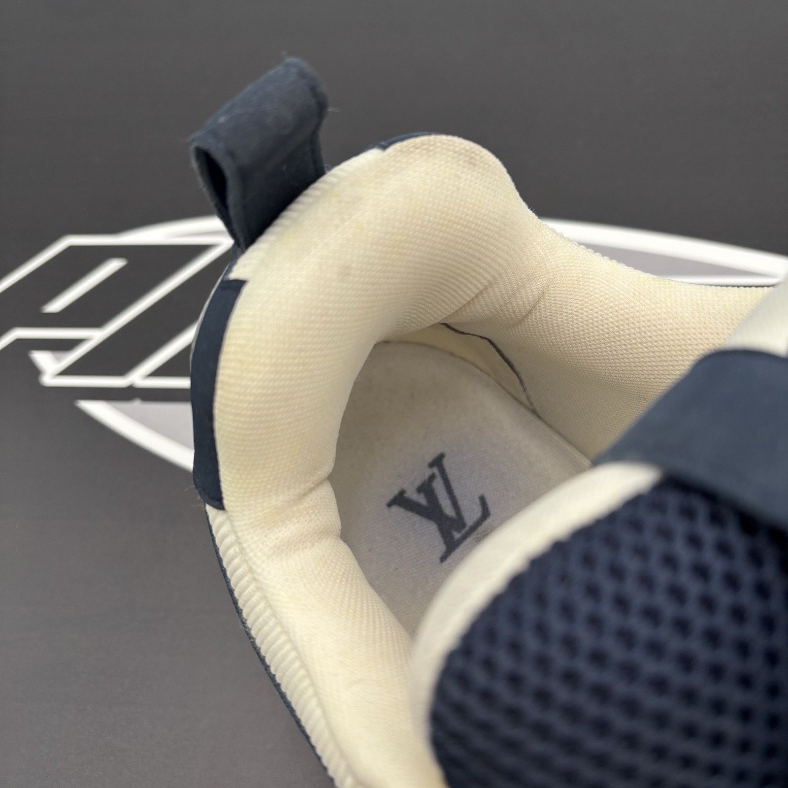 Louis Vuitton Louis Vuitton Skate ' Marine ' | GREAT CONDITION! Size US 9.5 / EU 42-43 - 7 Thumbnail