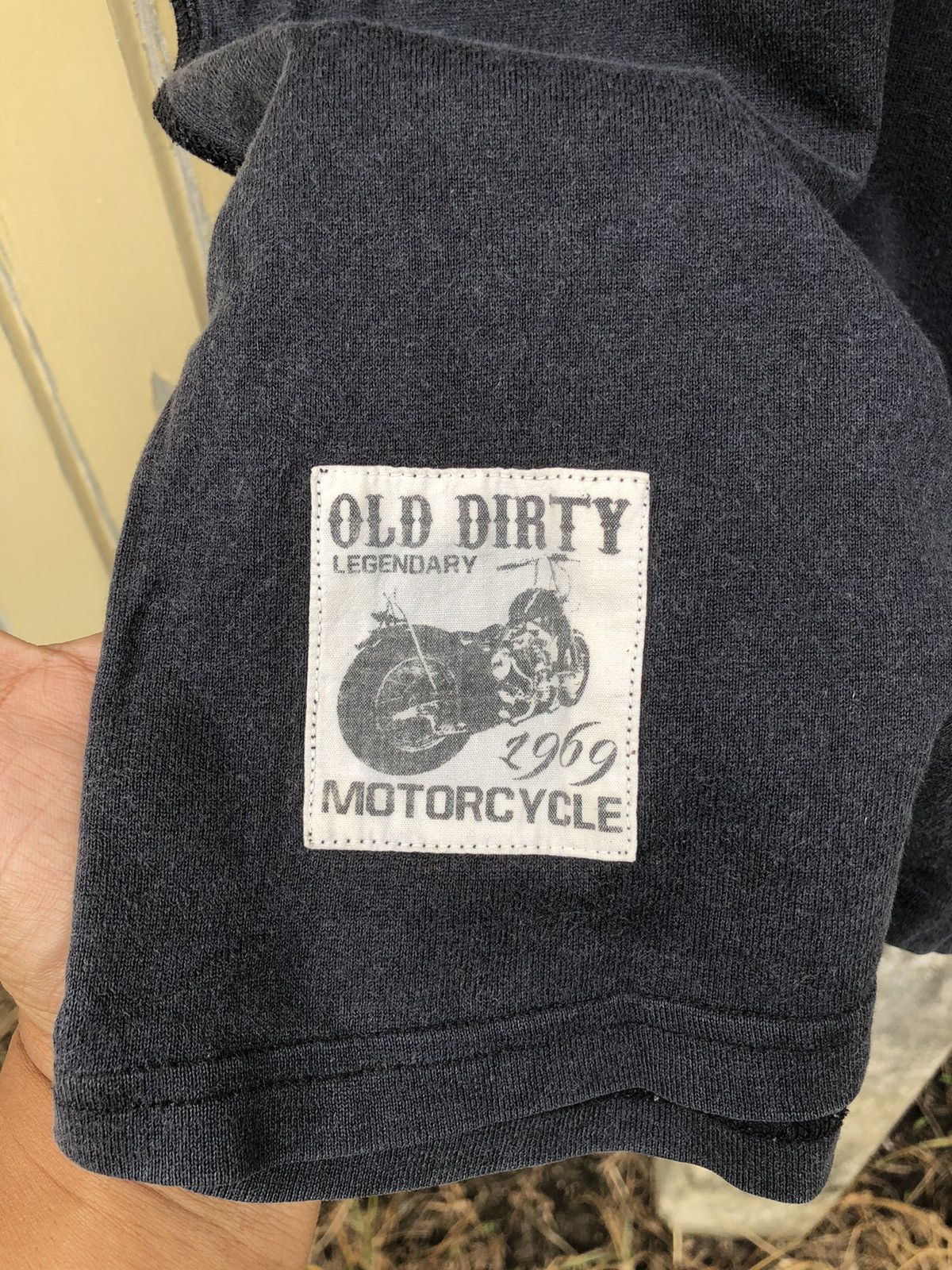 Harley Davidson × Japanese Brand × Vintage Vintage Thruxton Racingroad Motorcycle Team Old Dirty Tee Size US L / EU 52-54 / 3 - 14 Thumbnail