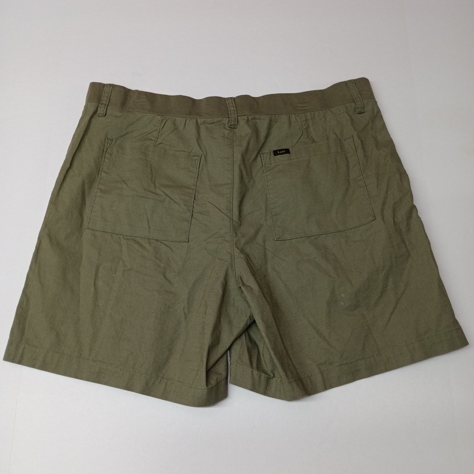 Lee Lee Bermuda Shorts Womens Size 18 Green 6" Ins Comfort Waist Size 40" / US 18 - 5 Thumbnail