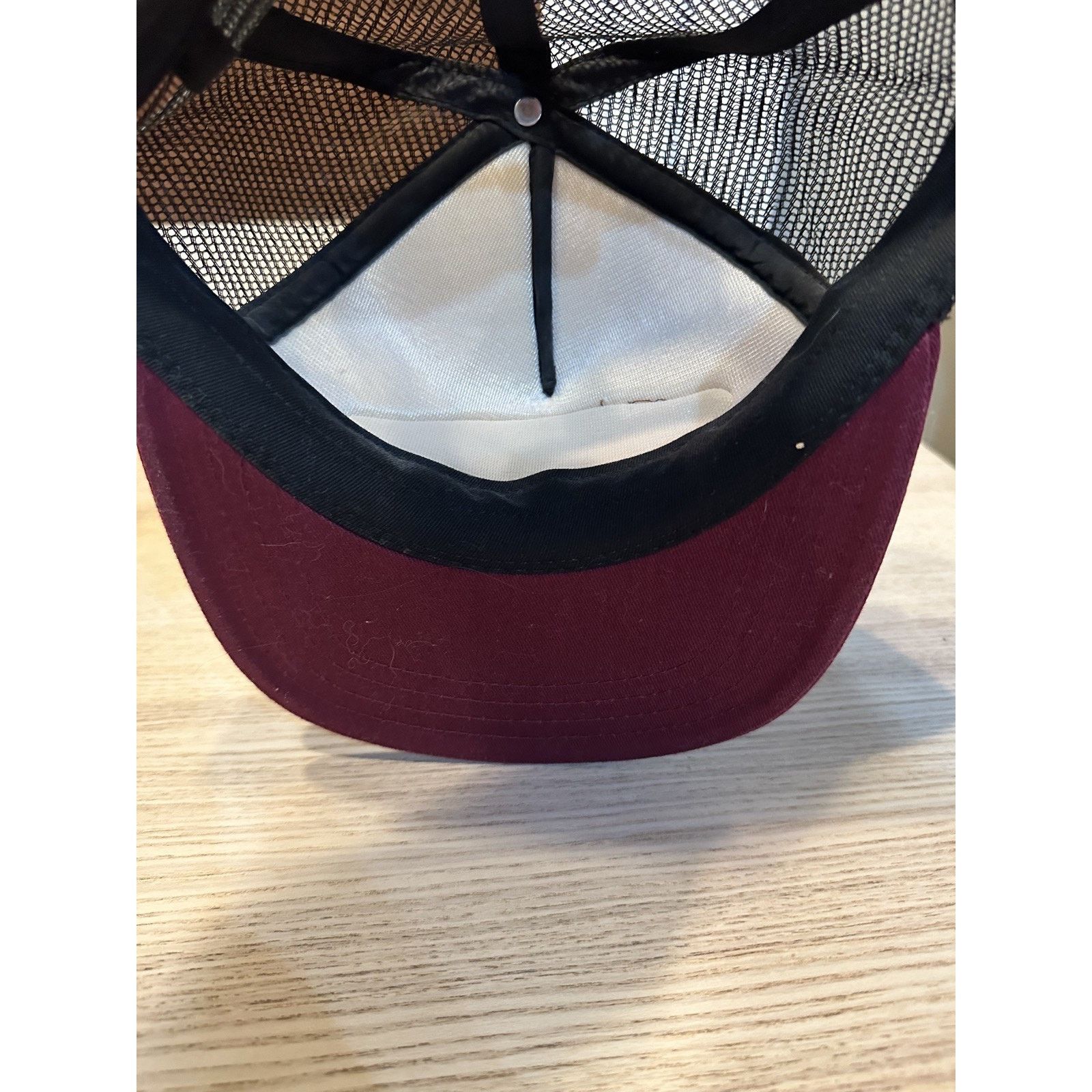 Vans Vans Off The Wall Skater Mesh Trucker Snapback Baseball Hat Size ONE SIZE - 3 Thumbnail