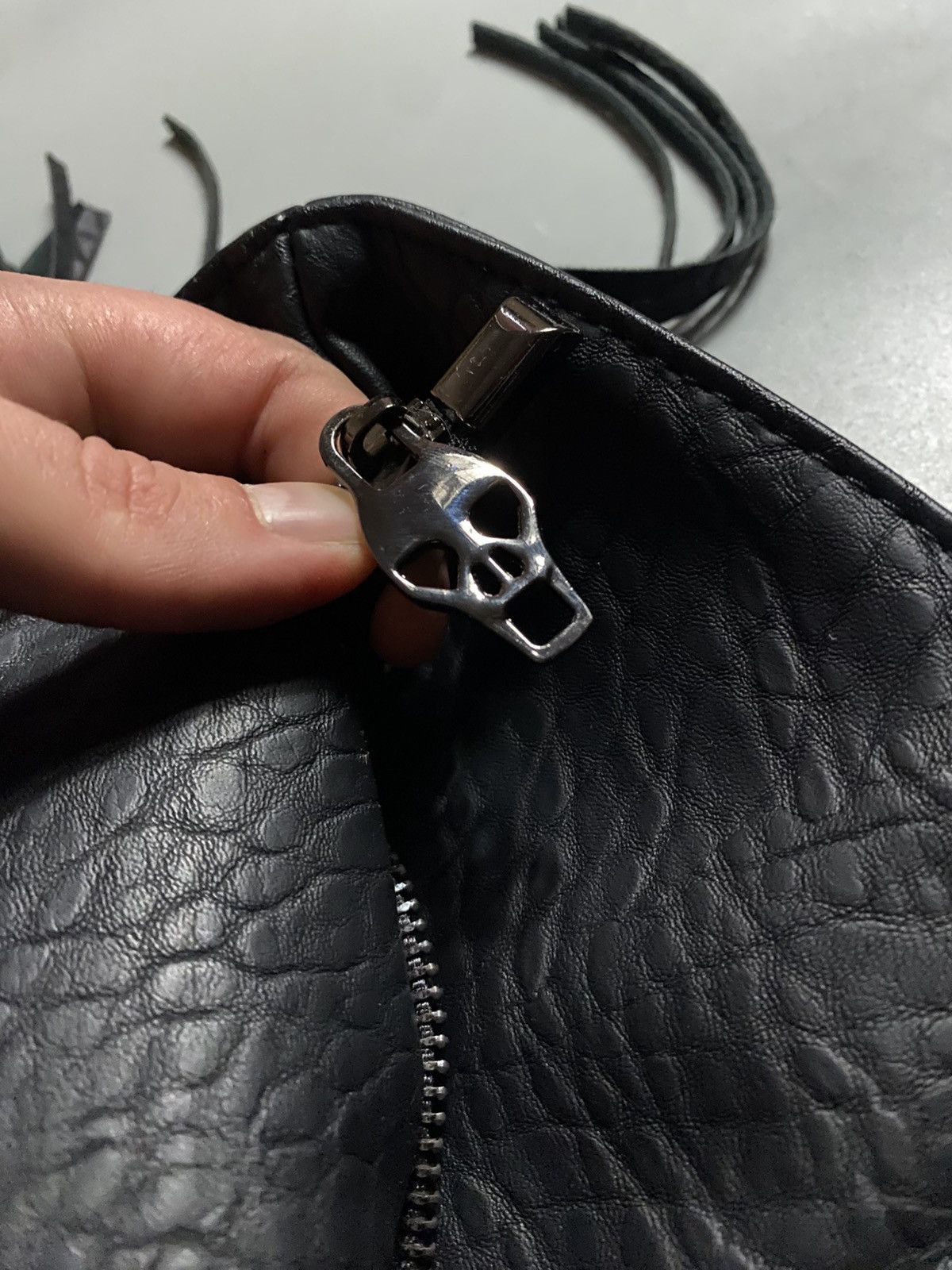 Japanese Brand Alexander McQueen style avant garde skull leather handbag Size ONE SIZE - 12 Thumbnail