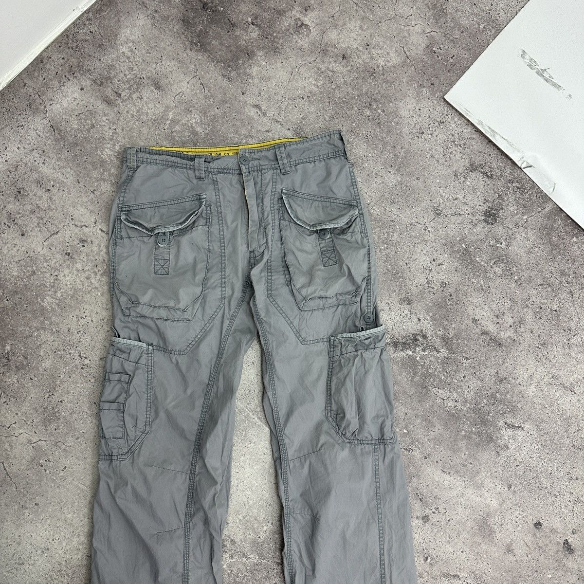 Pepe Jeans Vintage 00s Pepe Jeans multi pocket cargo jeans y2k hype og Size US 31 - 3 Thumbnail